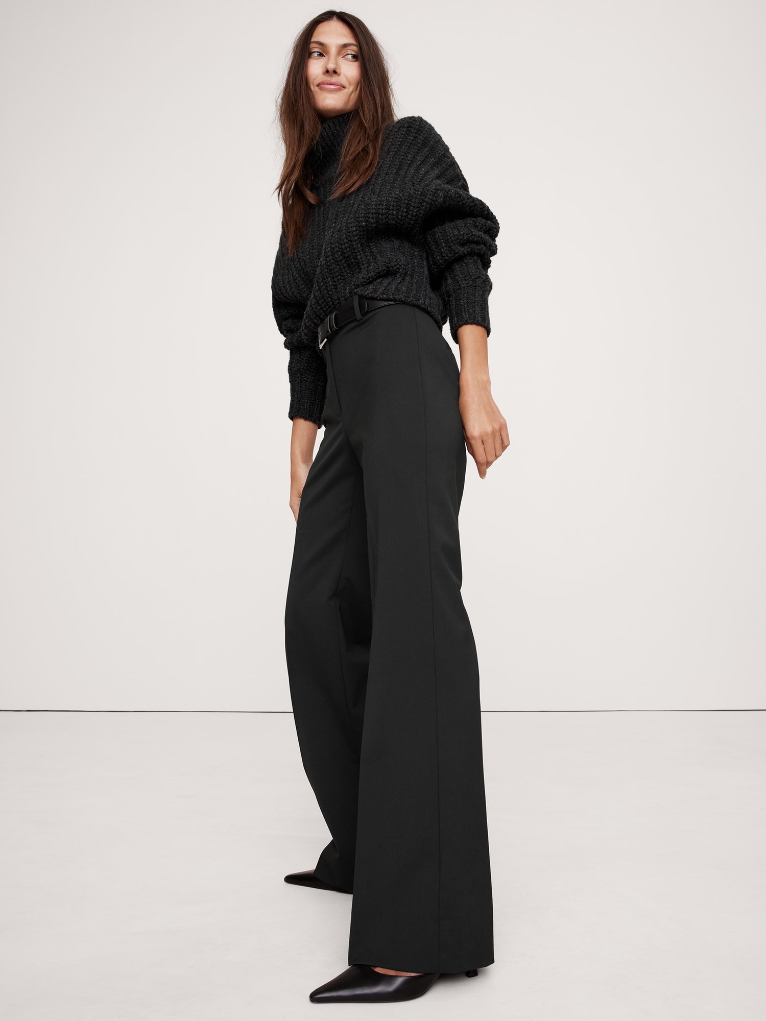 High-Rise Wide-Leg Flare Pant