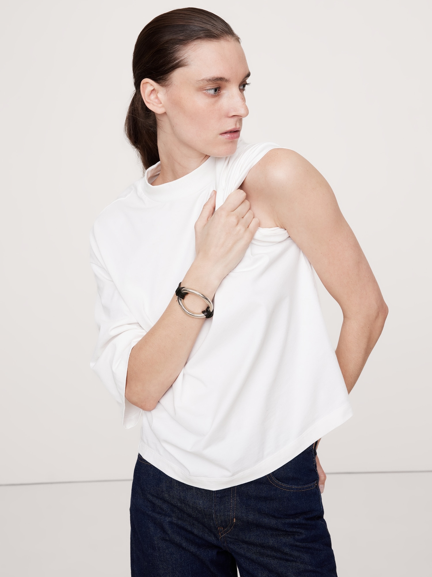 Image number 2 showing, Leather Oval Bracelet