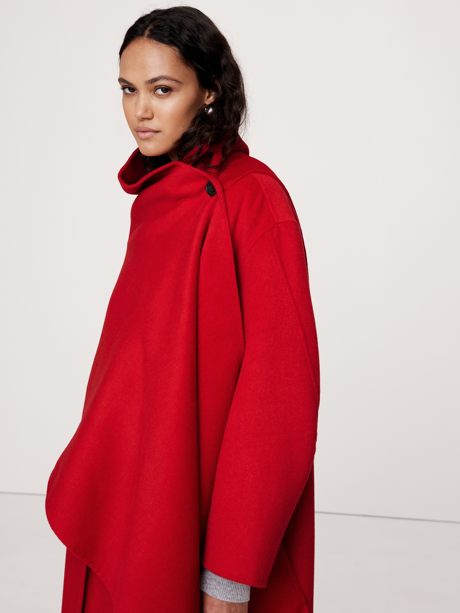 Banana Republic Women s Oversized Double Faced Cape Coat Red Sunset Regular Size L