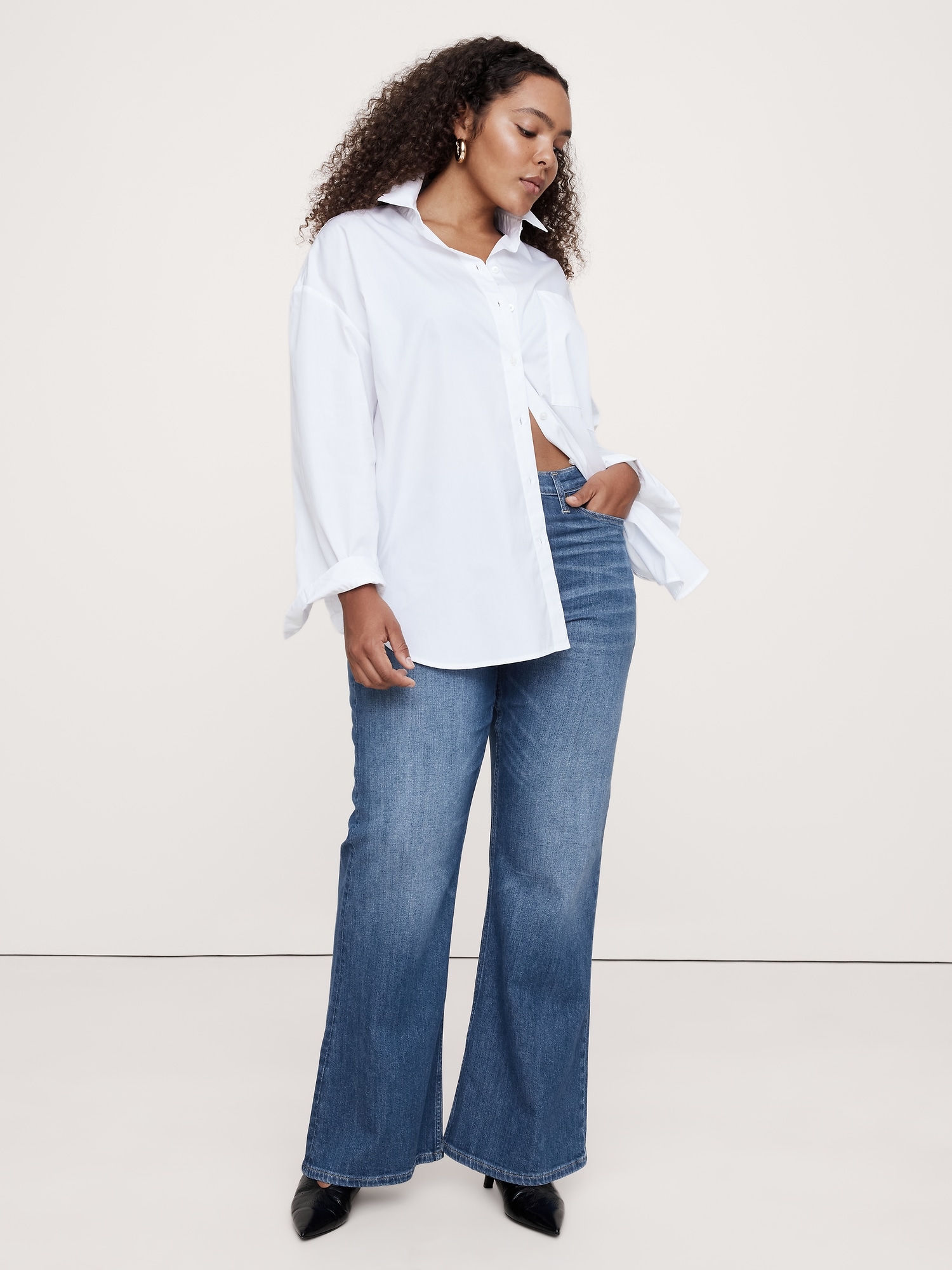 The Relaxed Flare Jean