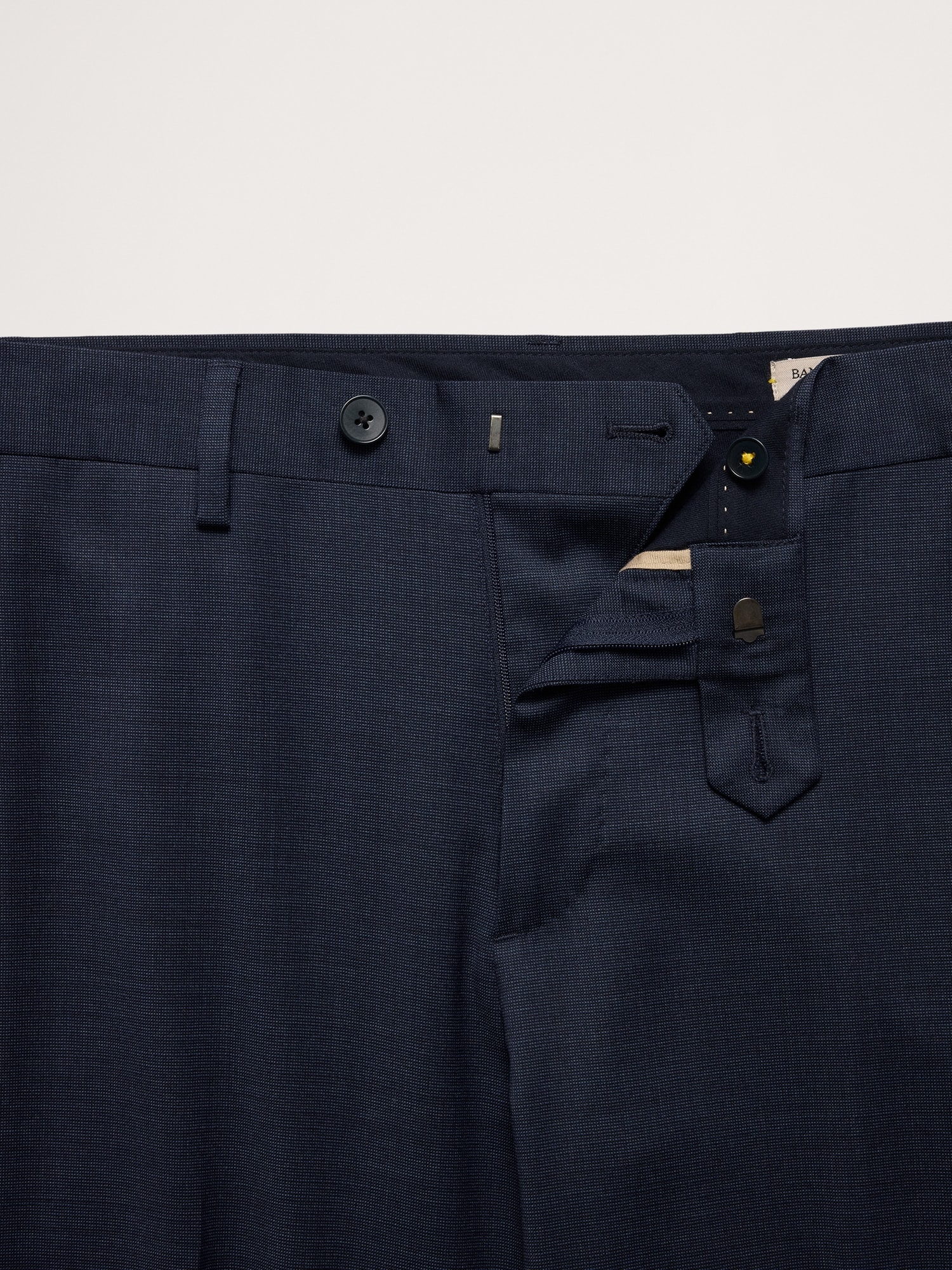 Signature Italian Nailhead Suit Pant