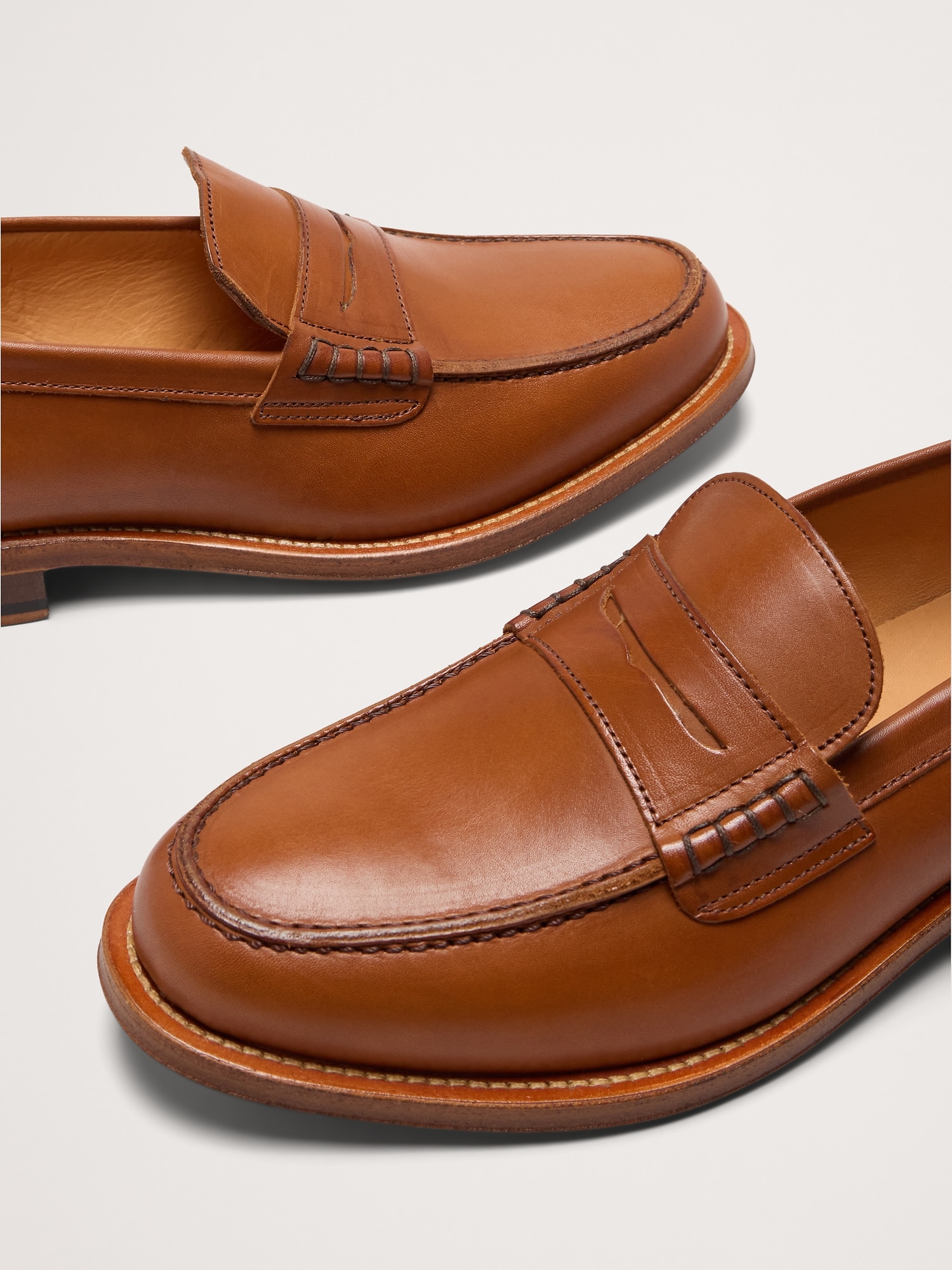 Navarre Penny Loafer