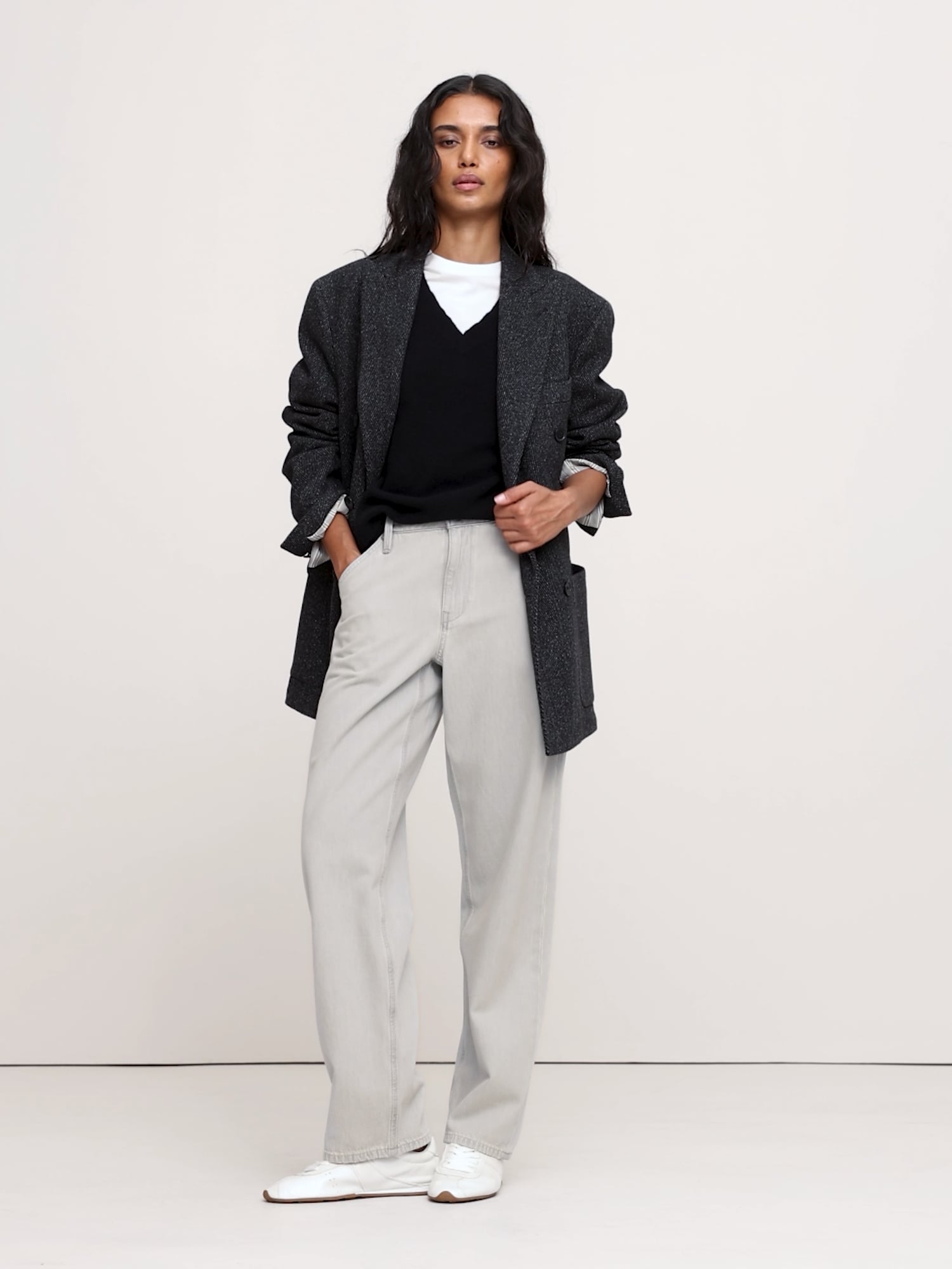 Image number 2 showing, Mid-Rise Slouchy-Straight Jean