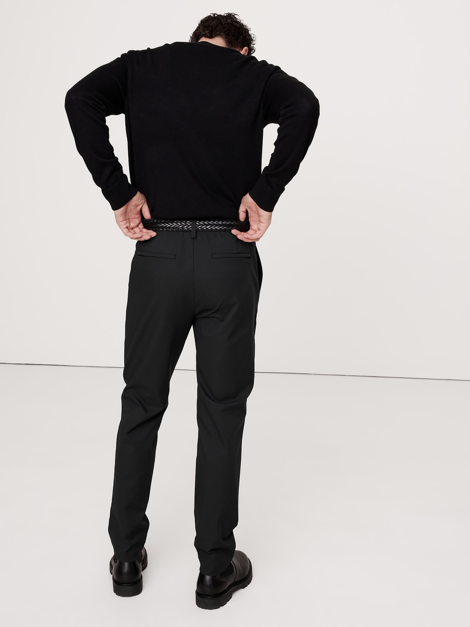 L'image numéro 2 présente Pantalon Performance athlétique étroit