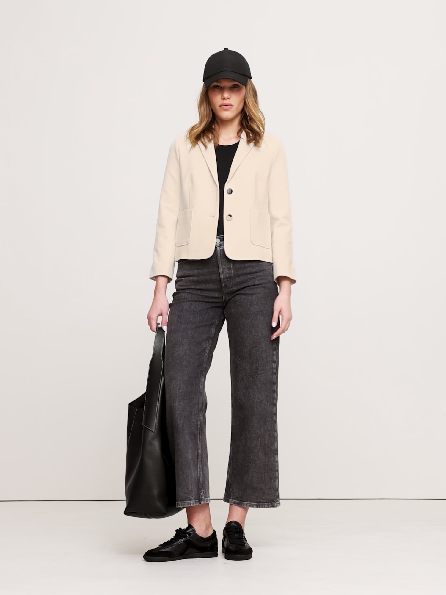 Image number 2 showing, Everywhere Ponte Short Blazer