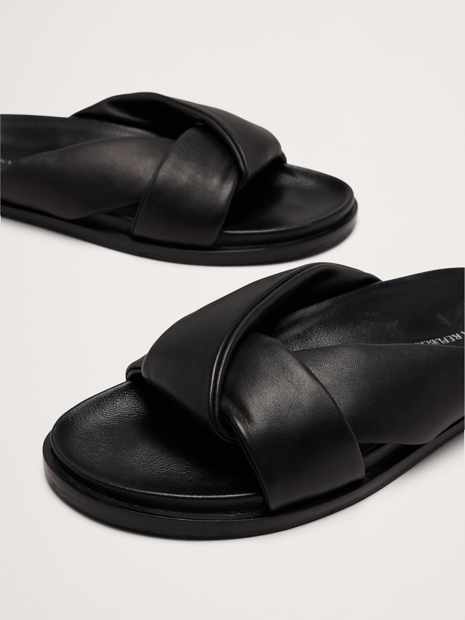 Leather Knot Slide Sandal