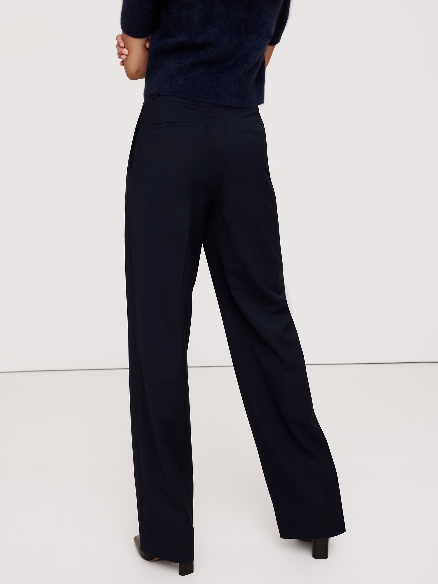 High-Rise Modern Straight Siena Italian Wool Pant