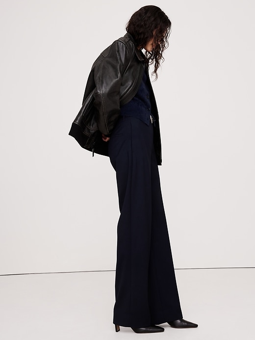 Ultra High-Rise Modern Straight Italian Lightweight Wool Pant