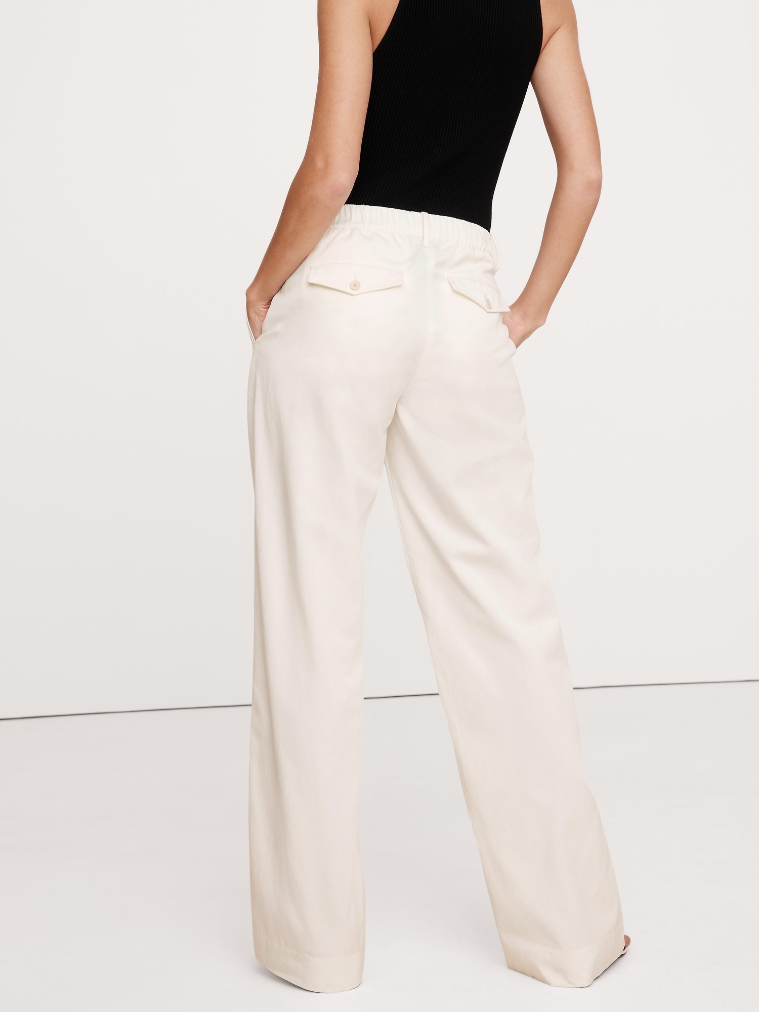 The Everyday Wide-Leg Pant