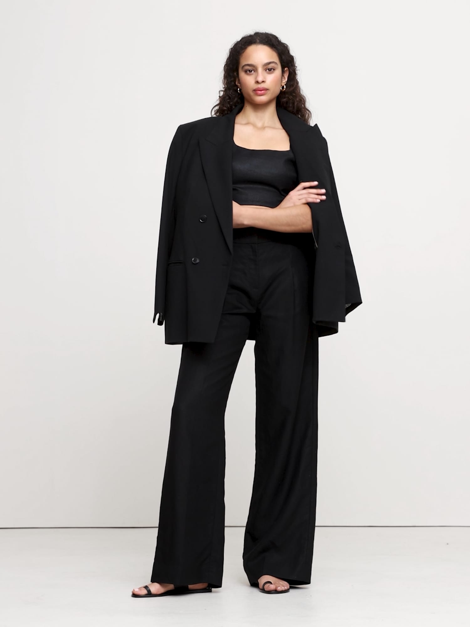 Image number 2 showing, Linen Square-Neck Cropped Tank