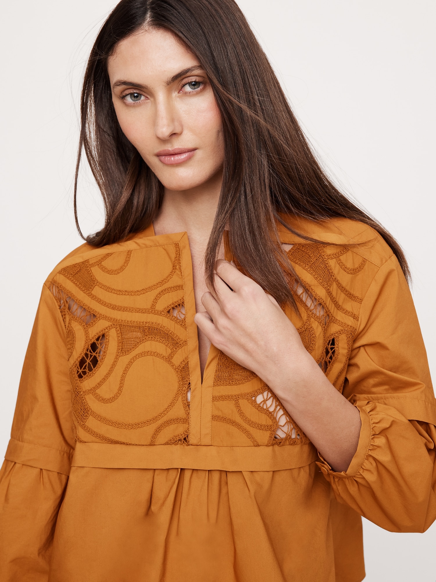 Embroidered Cotton Poplin Popover Top