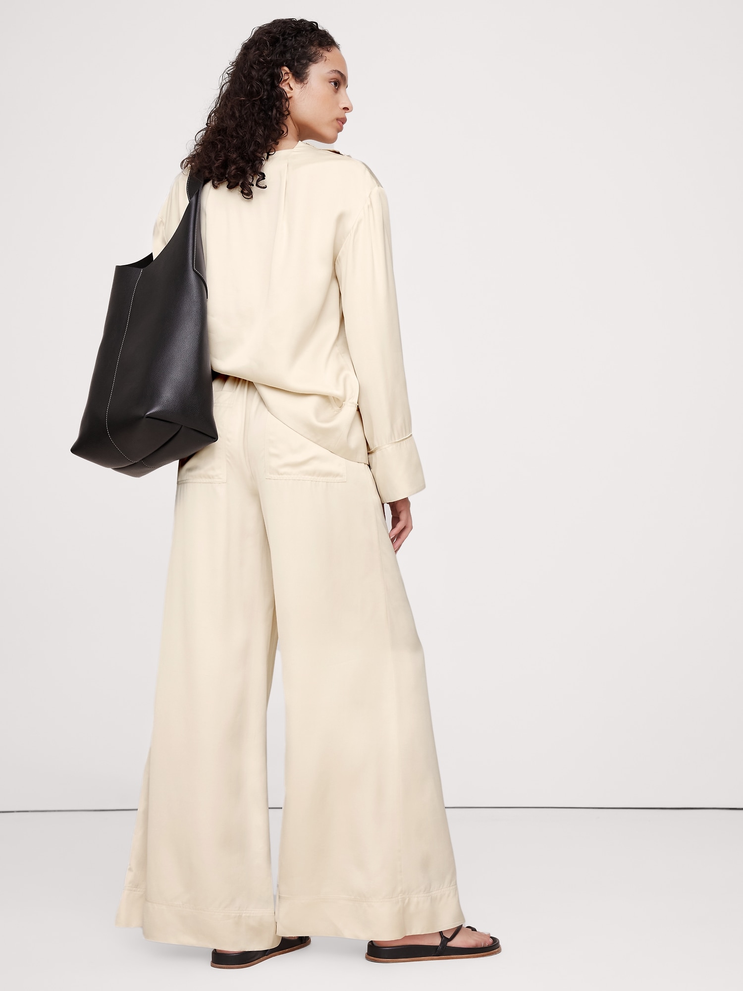 Pull-On Wide Leg Satin Pant