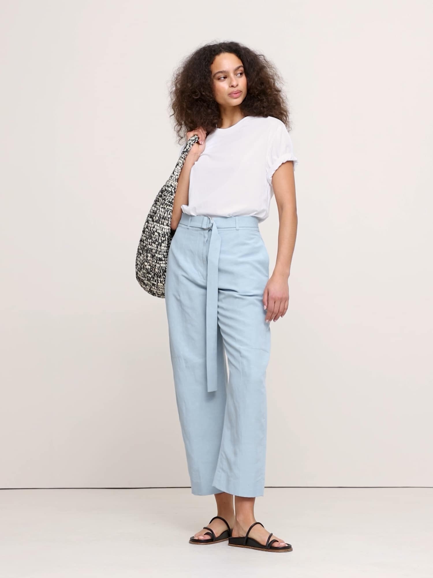 Image number 2 showing, High-Rise Barrel Tencel™-Linen Pant