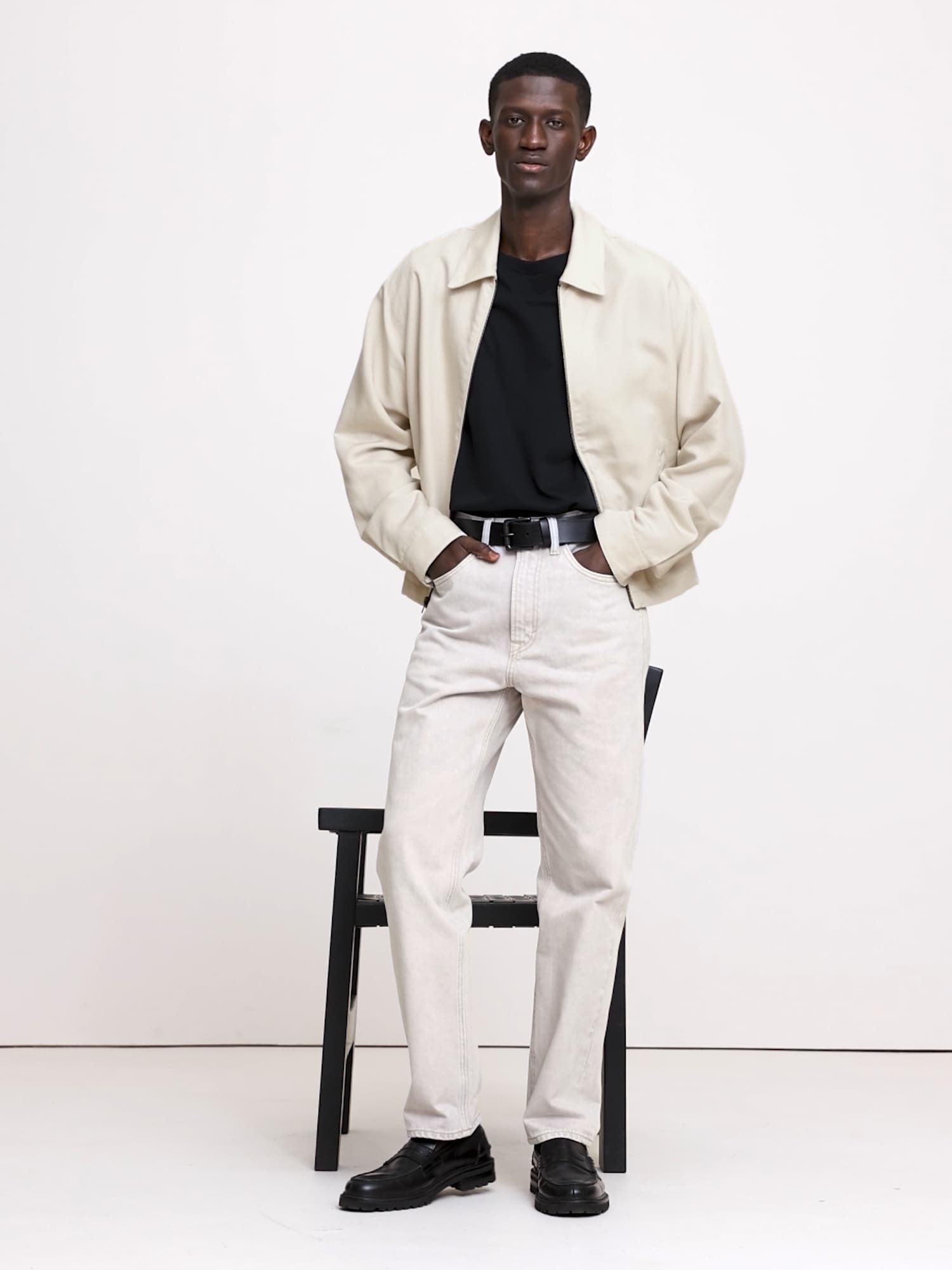L'image numéro 2 présente Veste de mécano en lin et Tencel™
