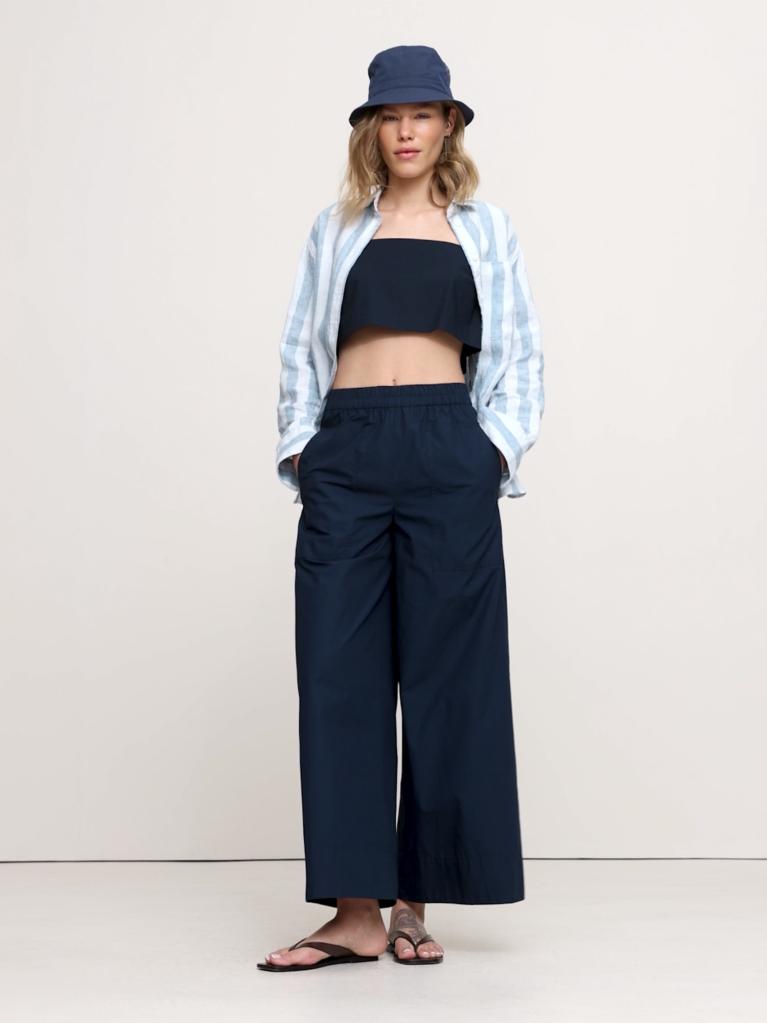 Image number 2 showing, Wide-Leg Cotton Poplin Pull-On Ankle Pant