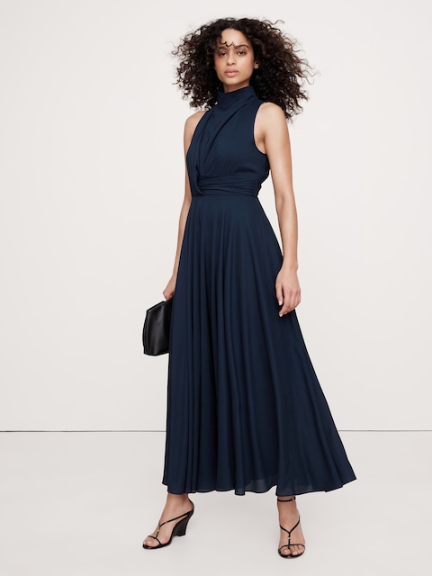 ROBE LONGUE EN CRÊPE EXTENSIBLE