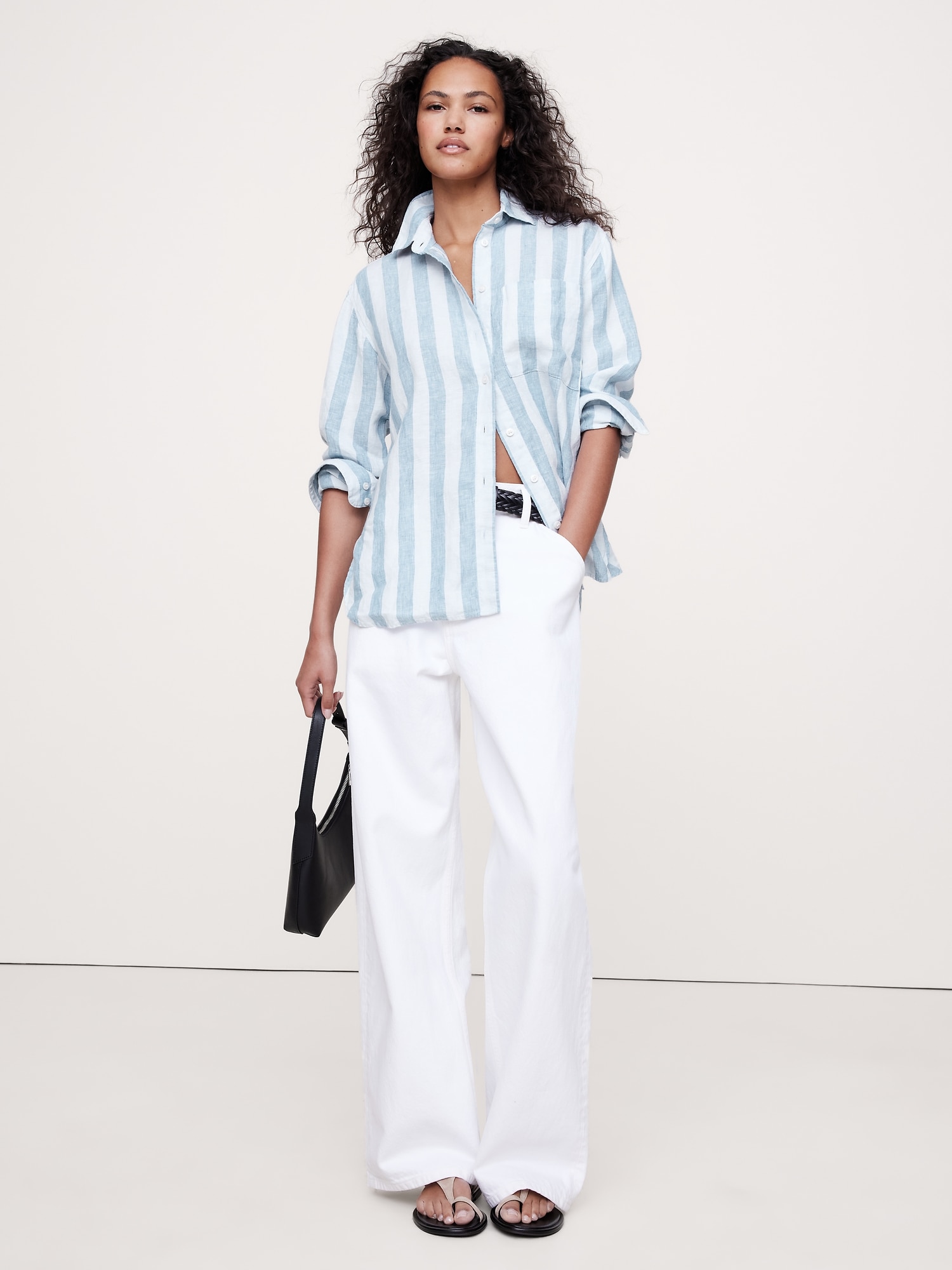 The Oversized Linen Shirt - Blue