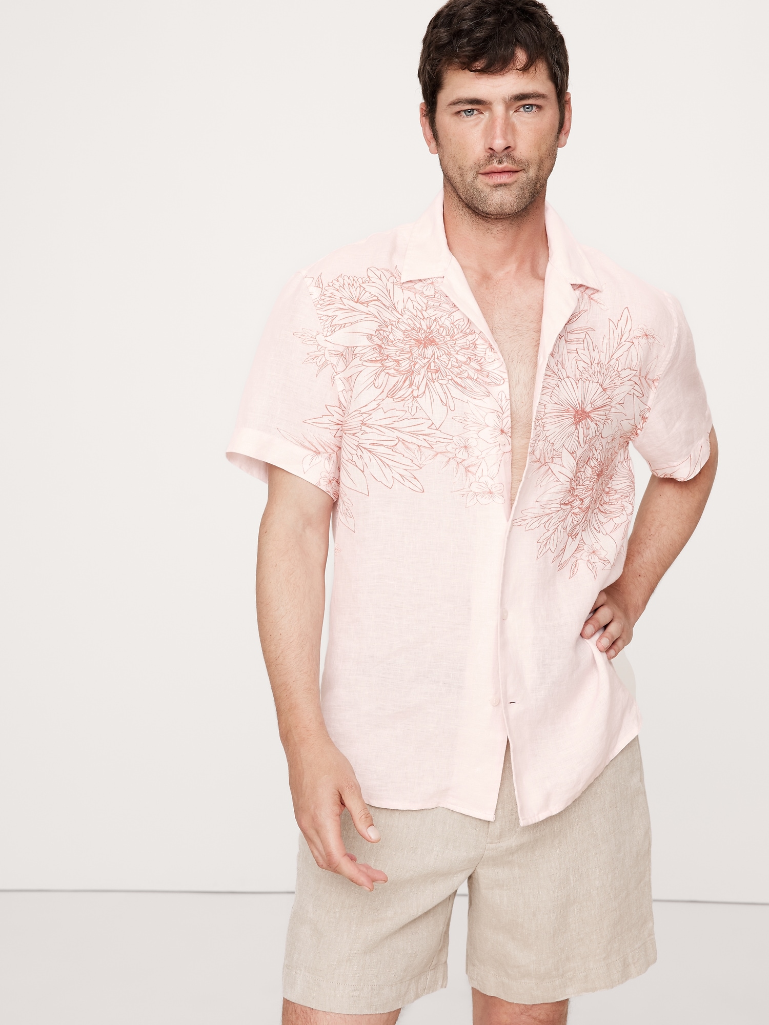 Image number 1 showing, Standard-Fit Linen Resort Shirt