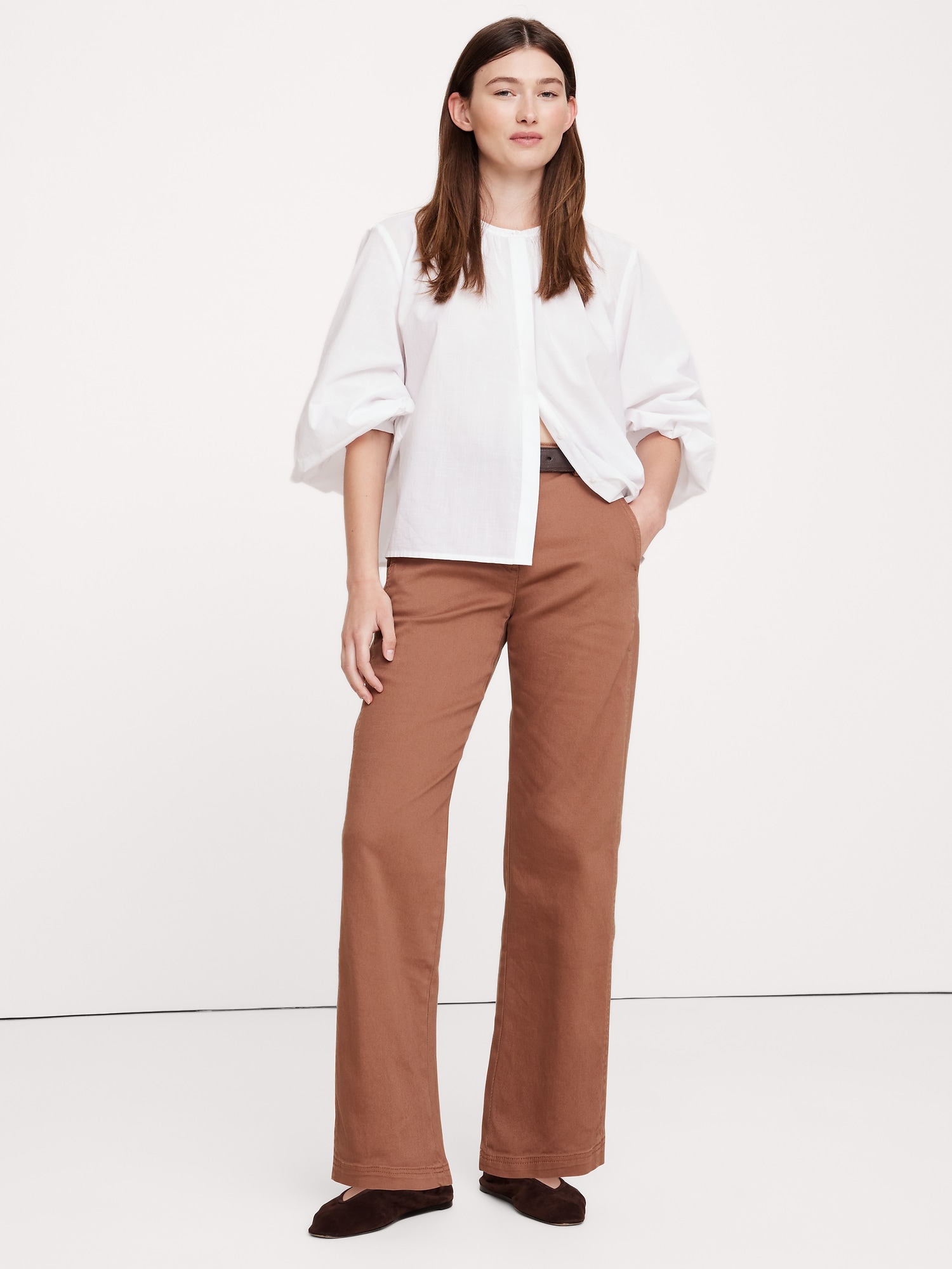 The Weekender Straight-Leg Pant