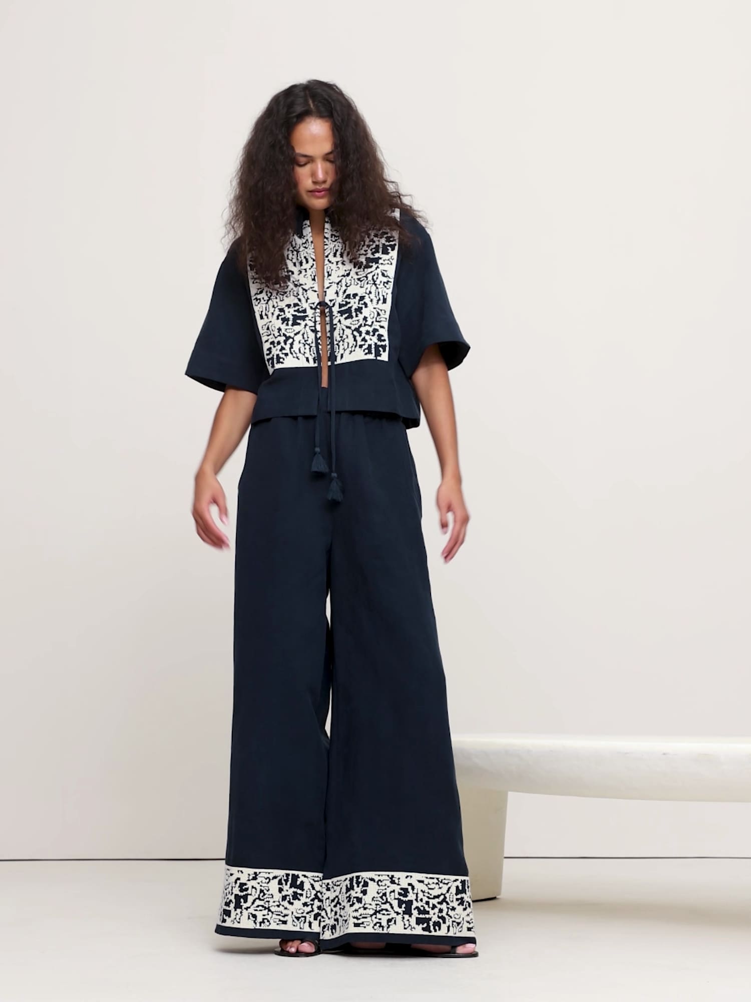 Image number 2 showing, High-Rise Wide-Leg Embroidered Tencel™-Linen Pull-On Pant