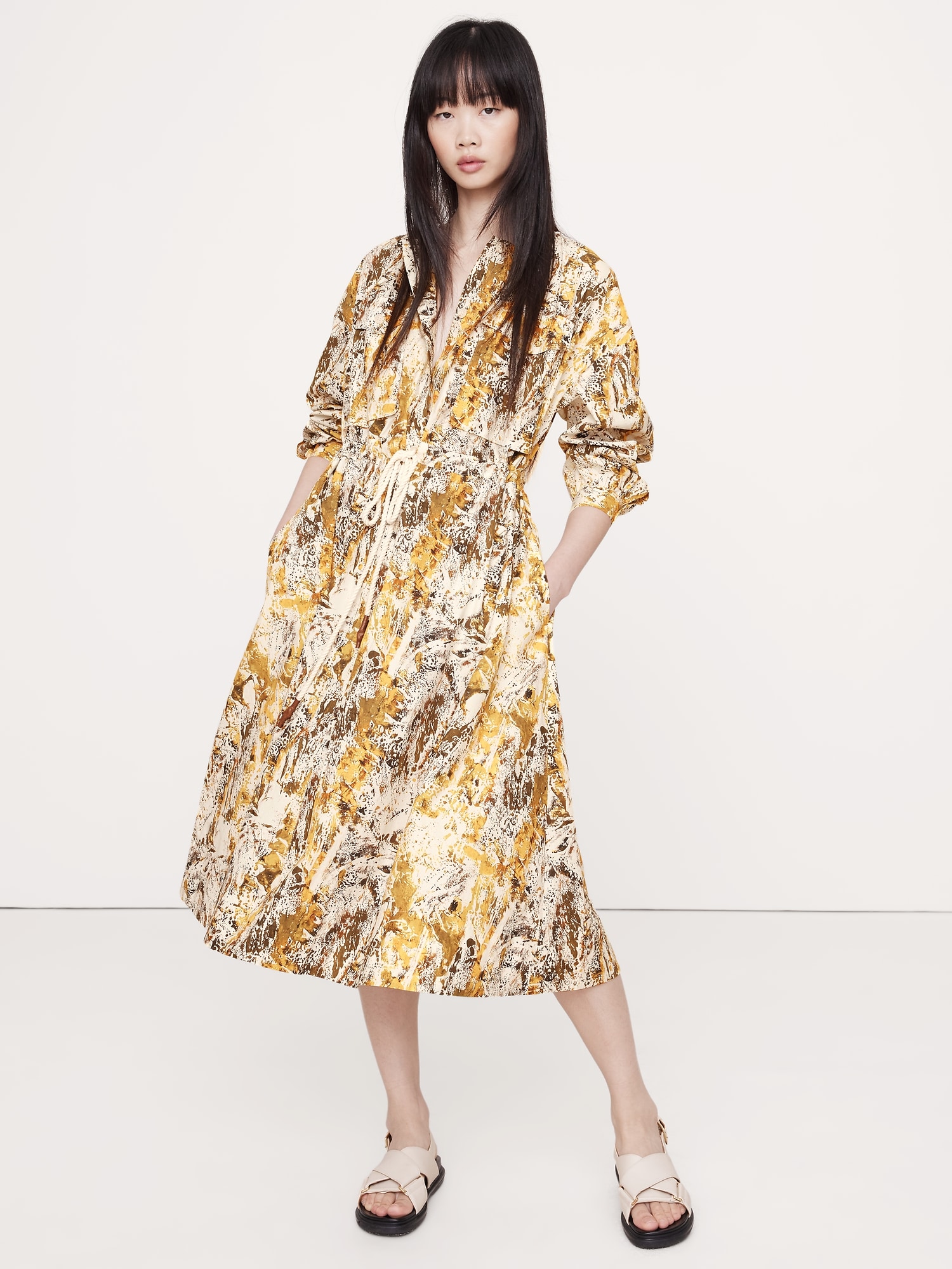 Image number 1 showing, COTTON POPLIN POCKET MIDI SHIRTDRESS