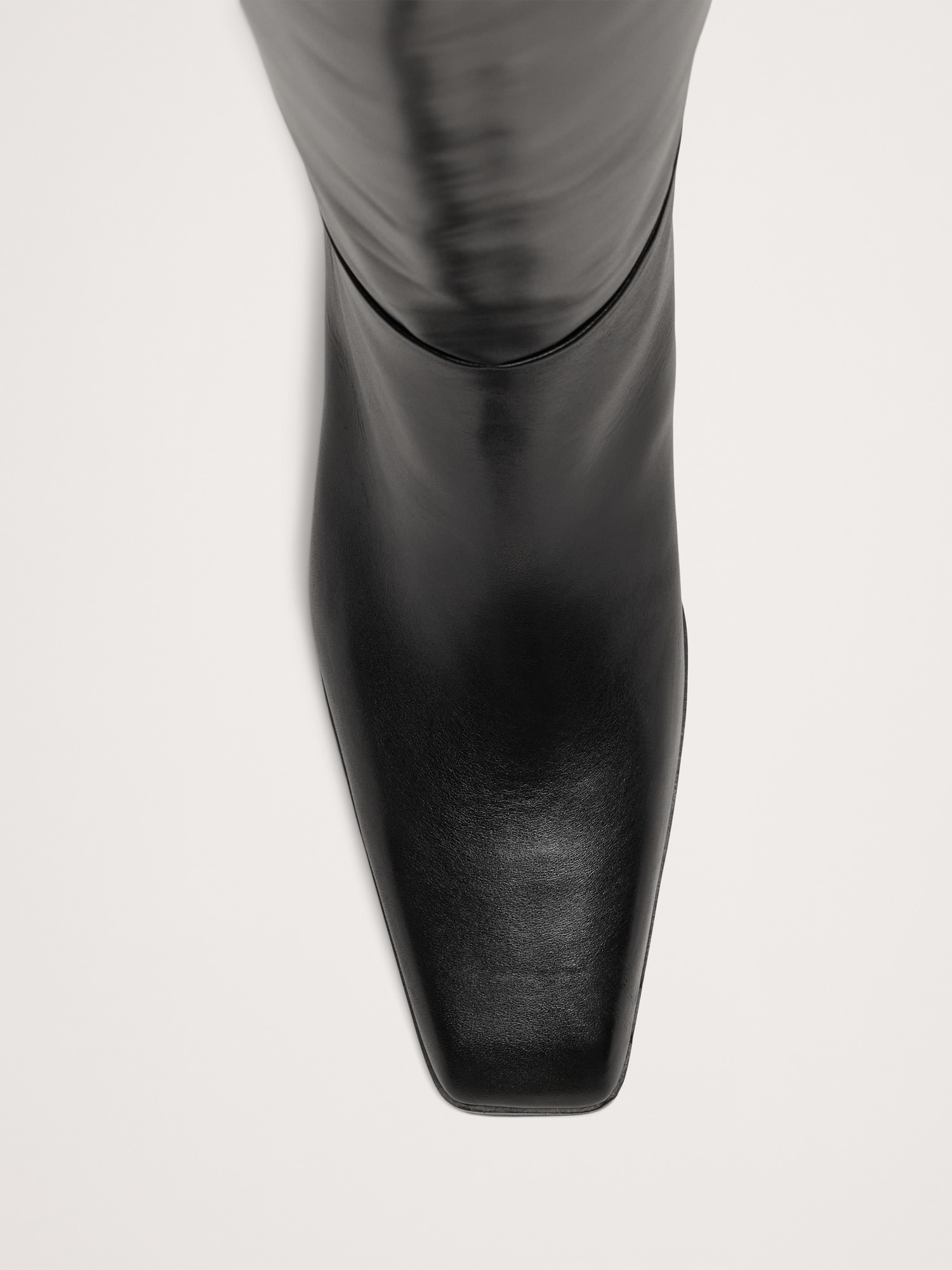 L'image numéro 5 présente BOTTES HAUTEUR GENOU EN CUIR ITALIEN