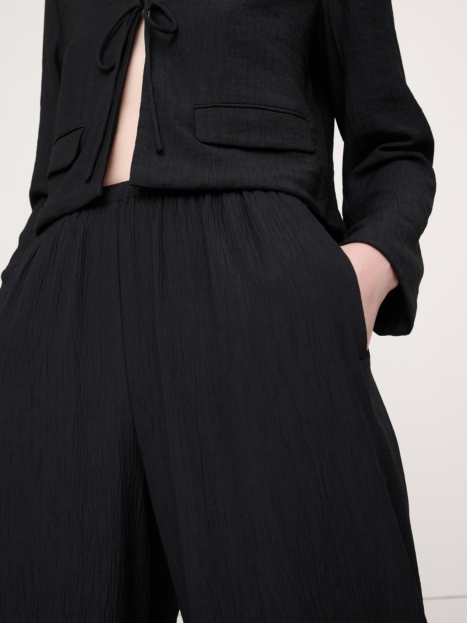 Image number 7 showing, Pull-On Wide-Leg Crinkle Pant
