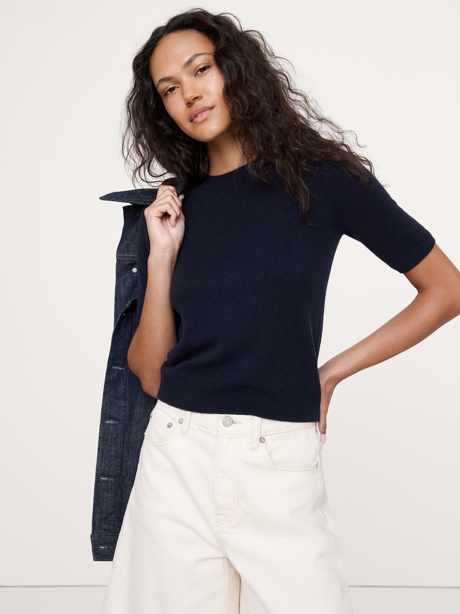 Lightweight Cashmere Short-Sleeve Sweater - Navy Blue