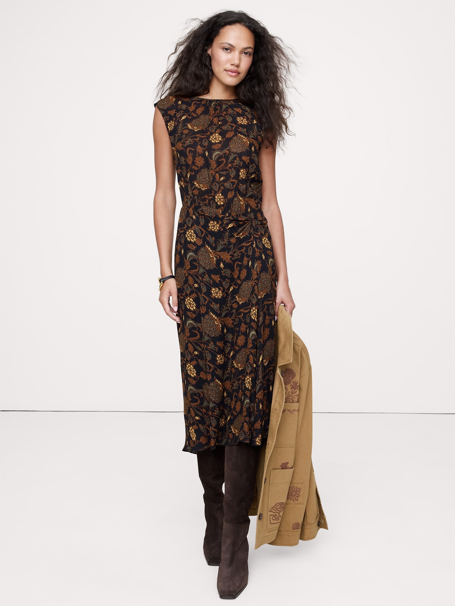 Low-Back Midi Dress - Black Floral Botanical