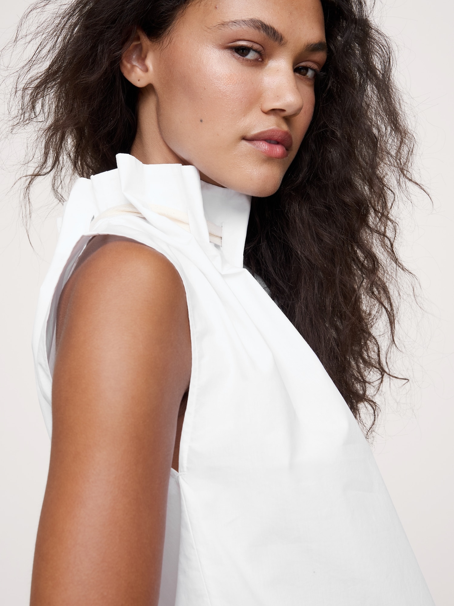 Image number 3 showing, COTTON POPLIN CINCH-NECK TOP
