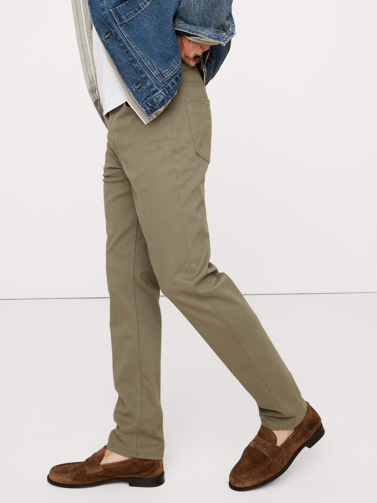 L'image numéro 4 présente Pantalon Voyageur étroit
