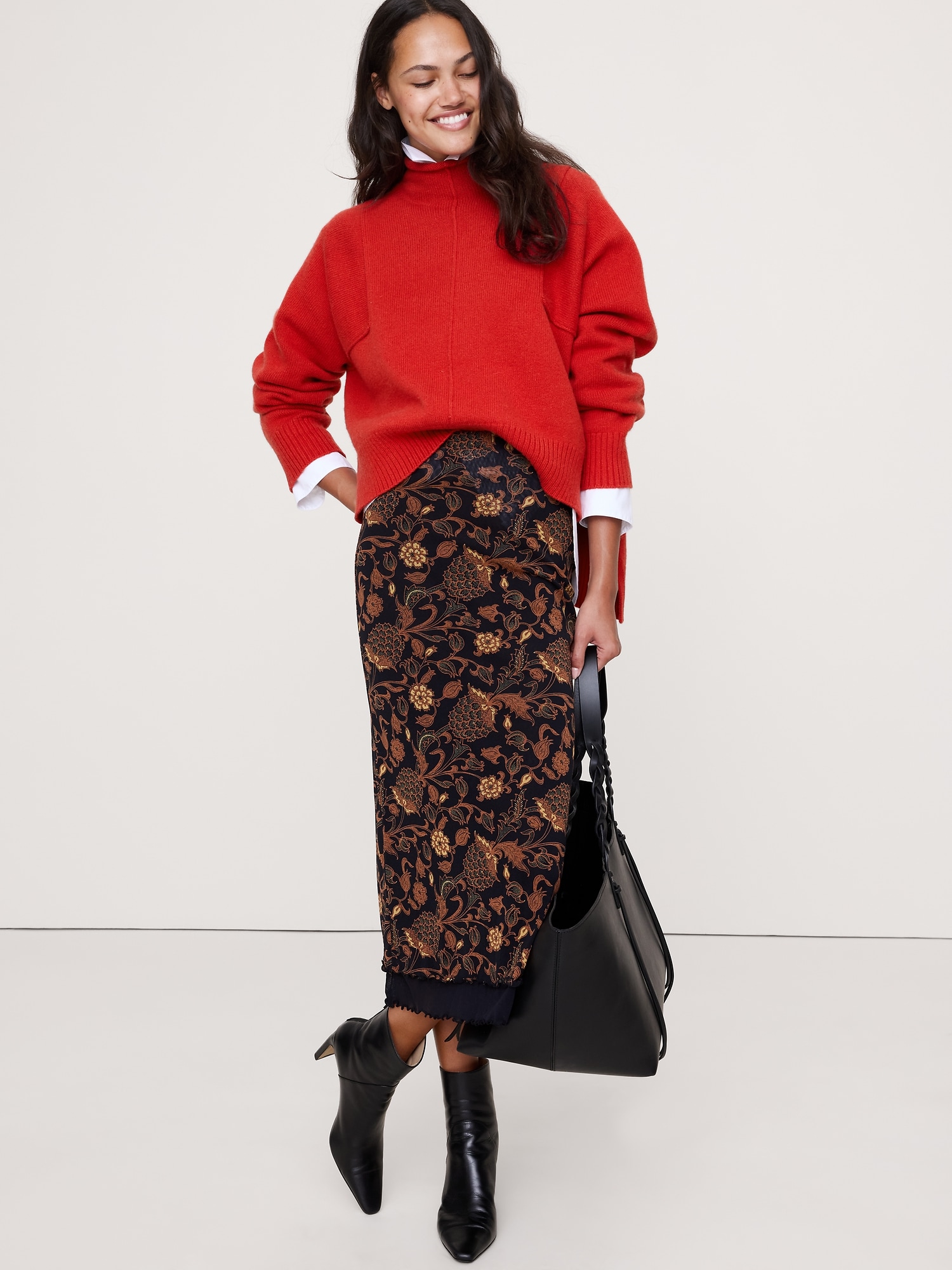 Oversized Merino-Cotton High-Low Funnel-Neck Sweater - Pompeian Red
