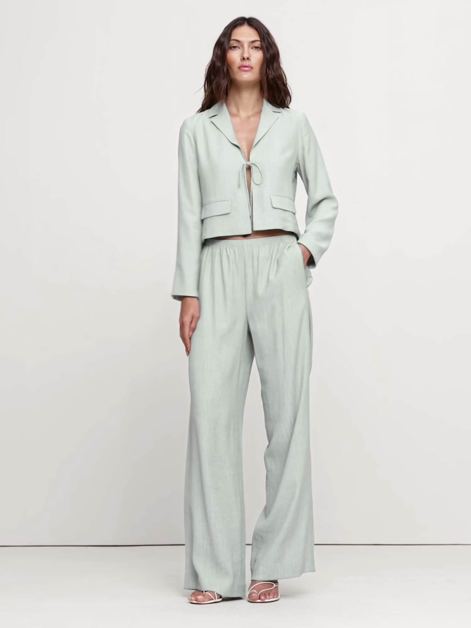 Image number 2 showing, Crinkle Tie-Front Cropped Blazer