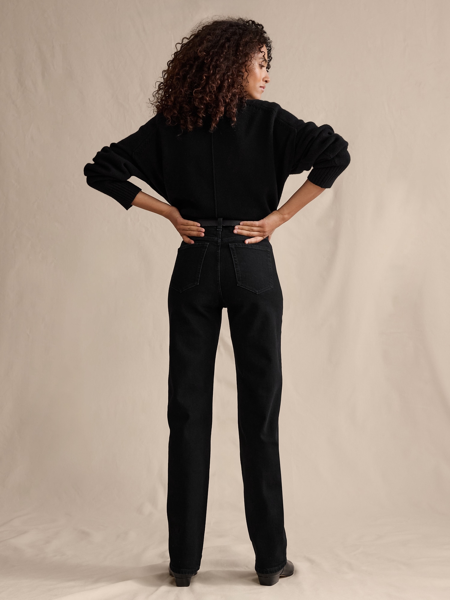 Image number 2 showing, HIGH-RISE 90S STRAIGHT JEAN