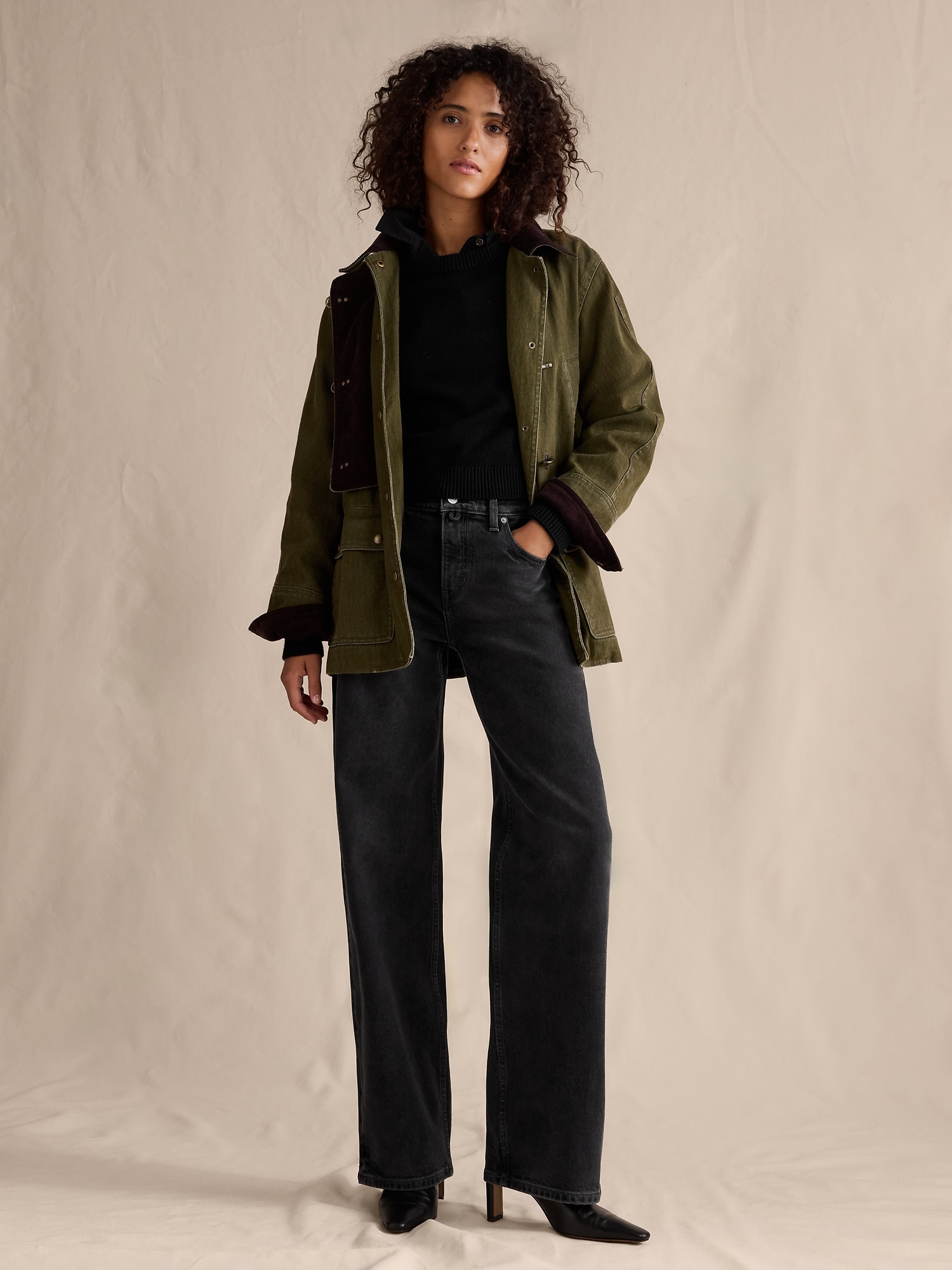Mid-Rise 90S Loose Jean - Washed Black