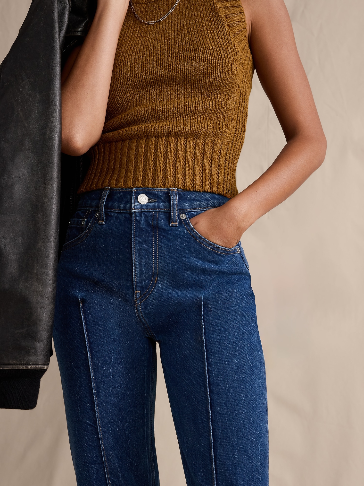 Image number 3 showing, HIGH-RISE BOOTCUT CROP JEAN