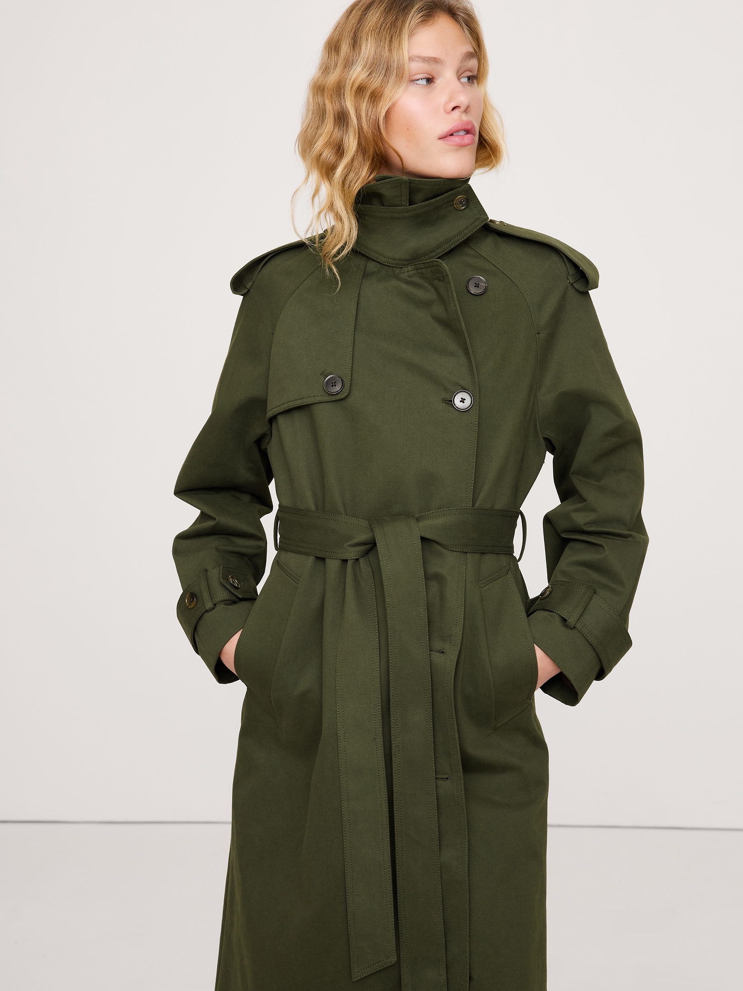 L'image numéro 4 présente TRENCH CLASSIQUE EN COTON