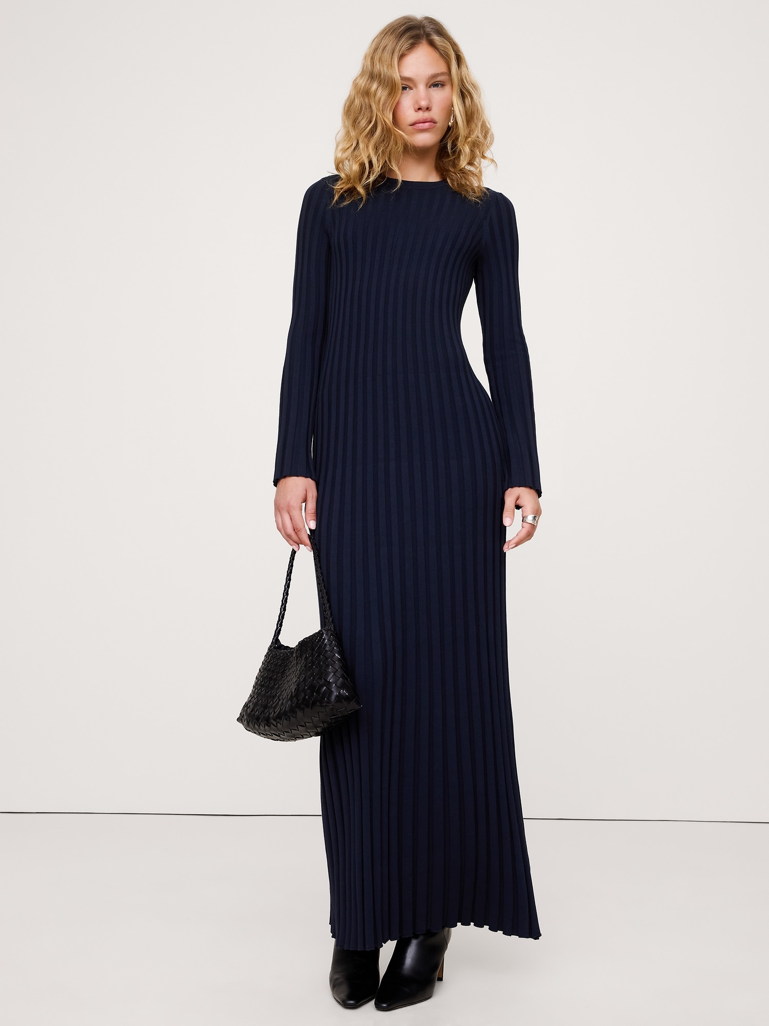 Sculpted Ribbed Maxi Dress - Navy Blue
