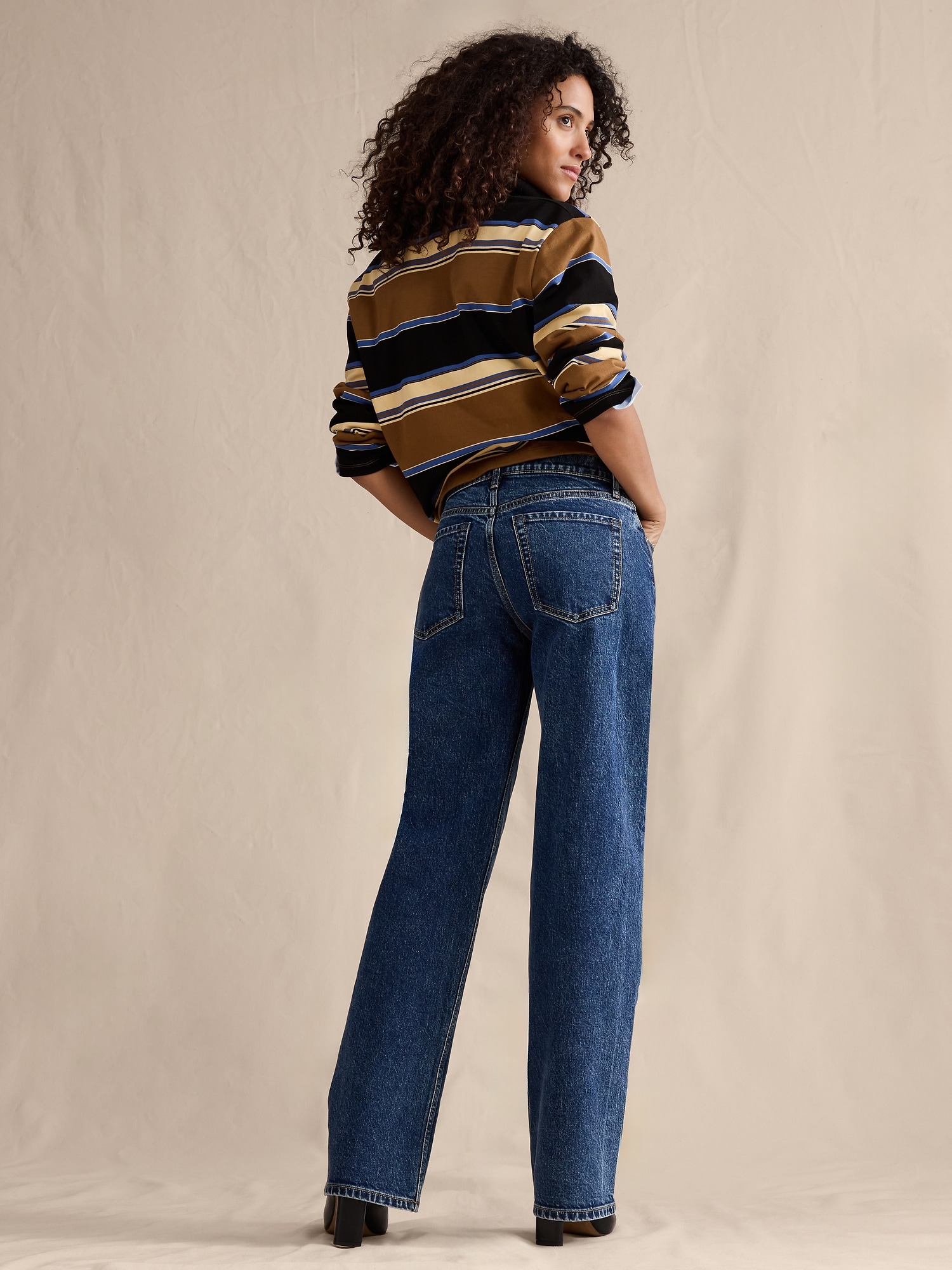 Image number 3 showing, Mid-Rise 90s Loose Jean