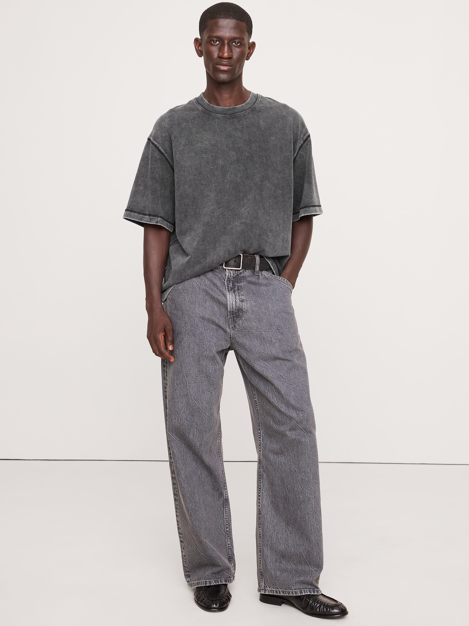Image number 1 showing, BOXY HEAVYWEIGHT COTTON T-SHIRT