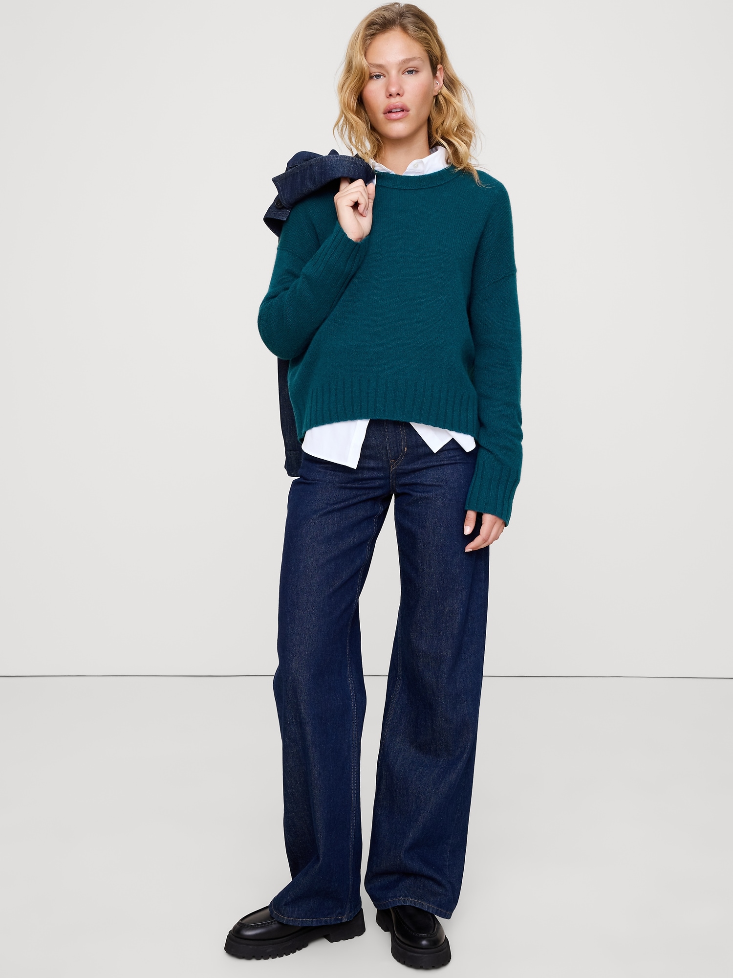 Oversized Midweight Cashmere Crew-Neck Sweater - Obsidian Pool Blue