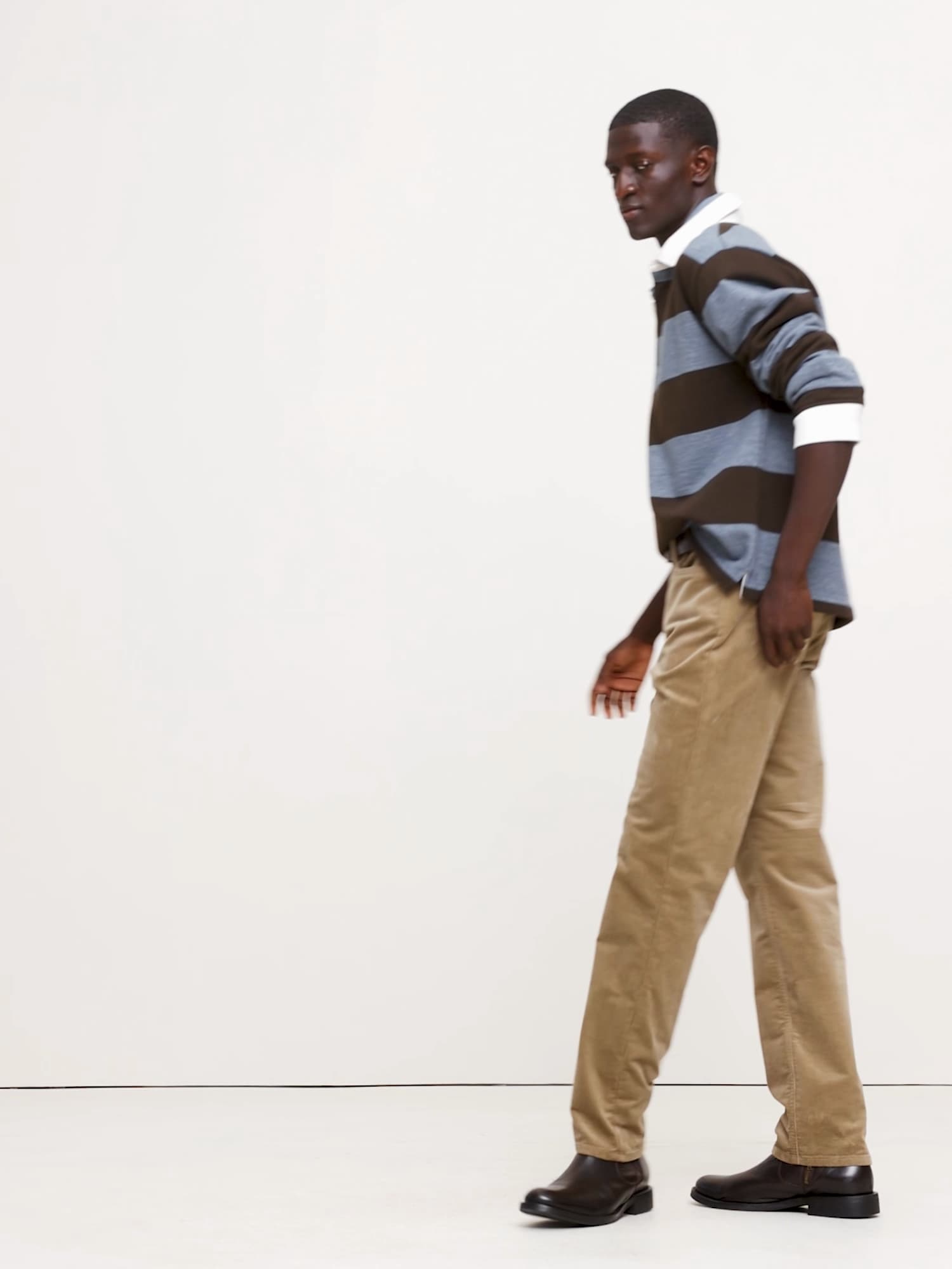 y*5様 【美品】GDC Corduroy Two Tuck Straight IMG_1973_55597429-c481-41f4-