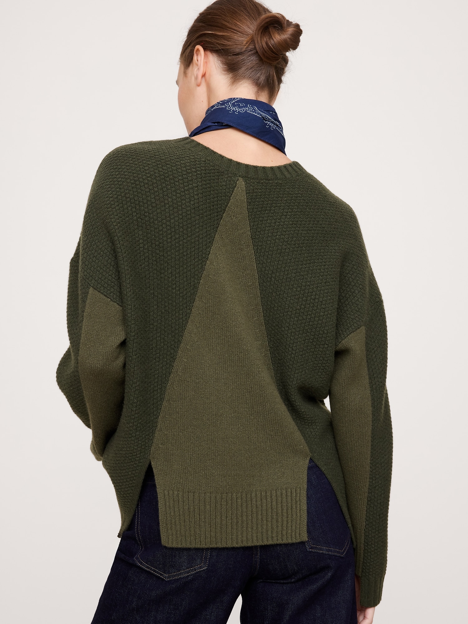 Image number 3 showing, Oversized Cashmere Mixed-Stitch V-Neck Sweater