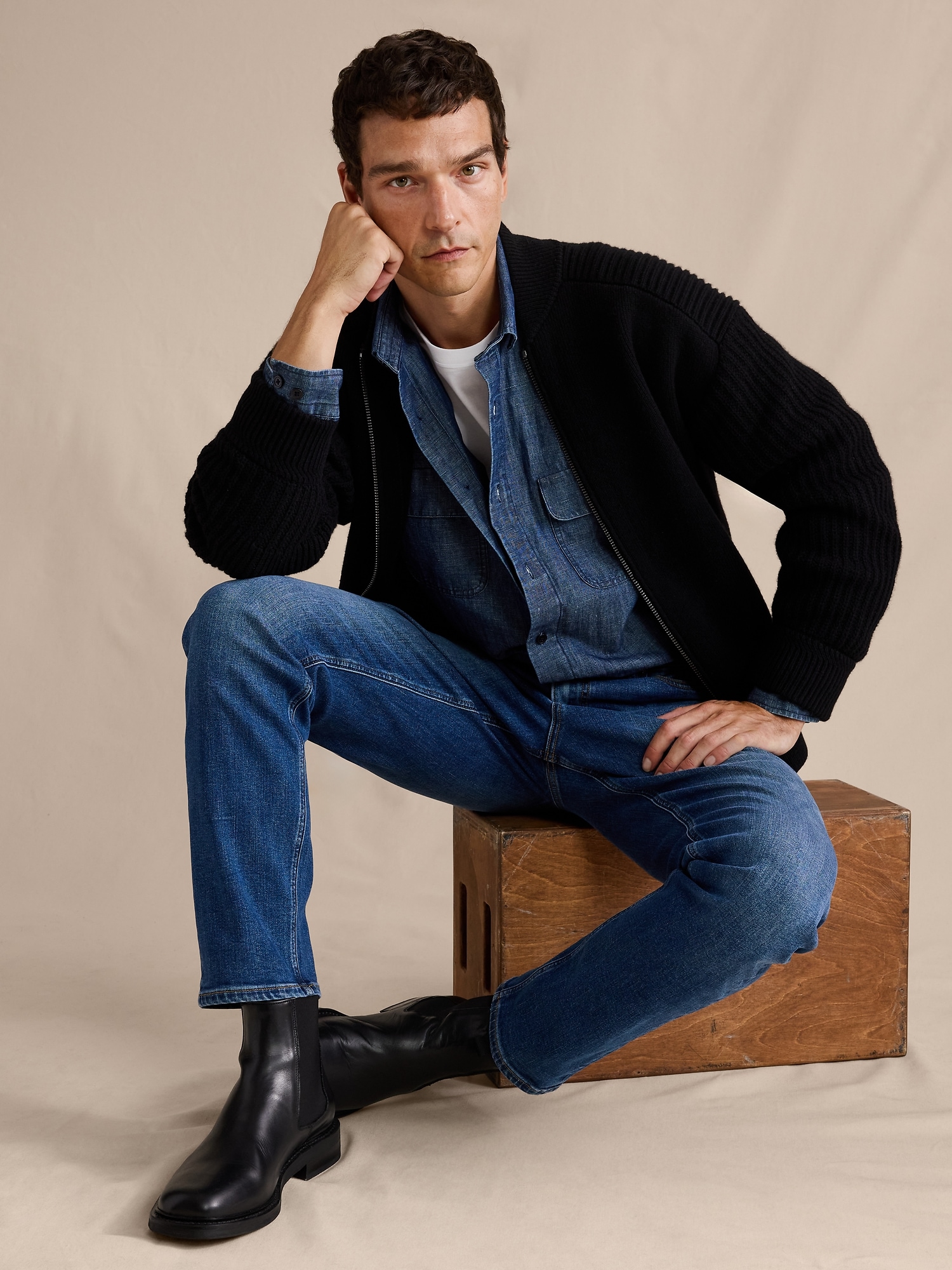 Image number 3 showing, ATHLETIC LUXE TRAVELER JEAN