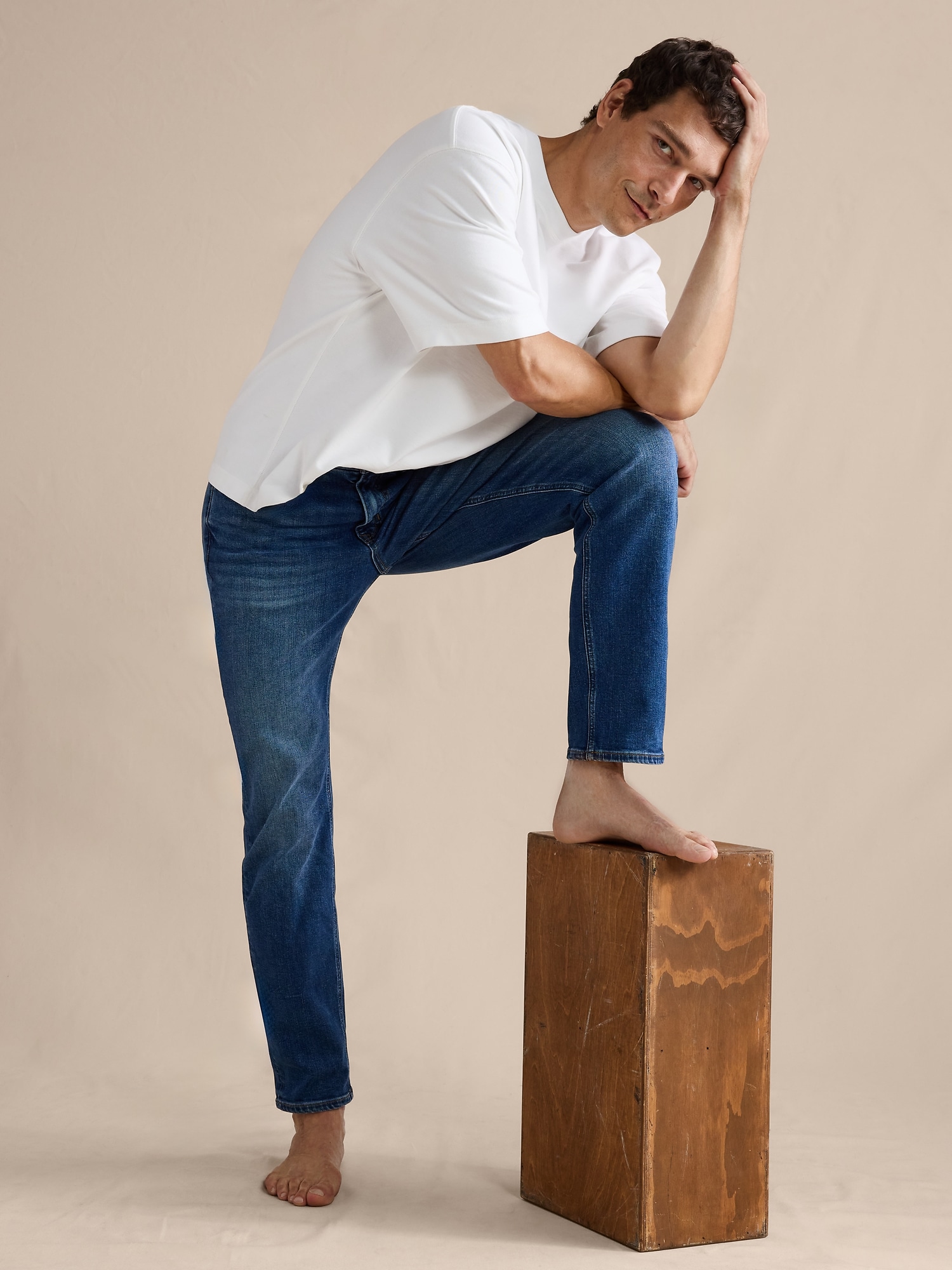 Image number 4 showing, ATHLETIC LUXE TRAVELER JEAN