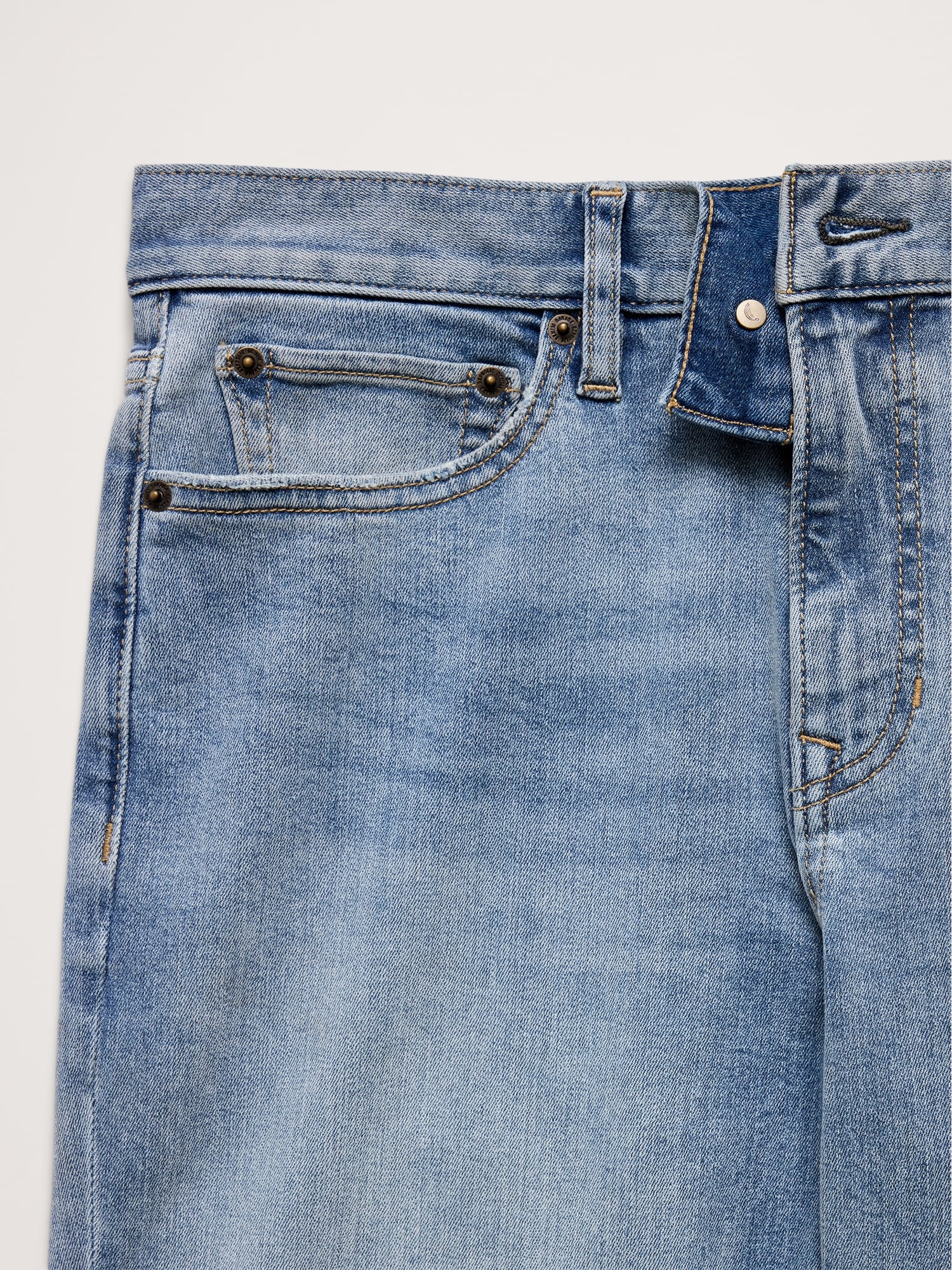 Image number 7 showing, SLIM LUXE TRAVELER JEAN
