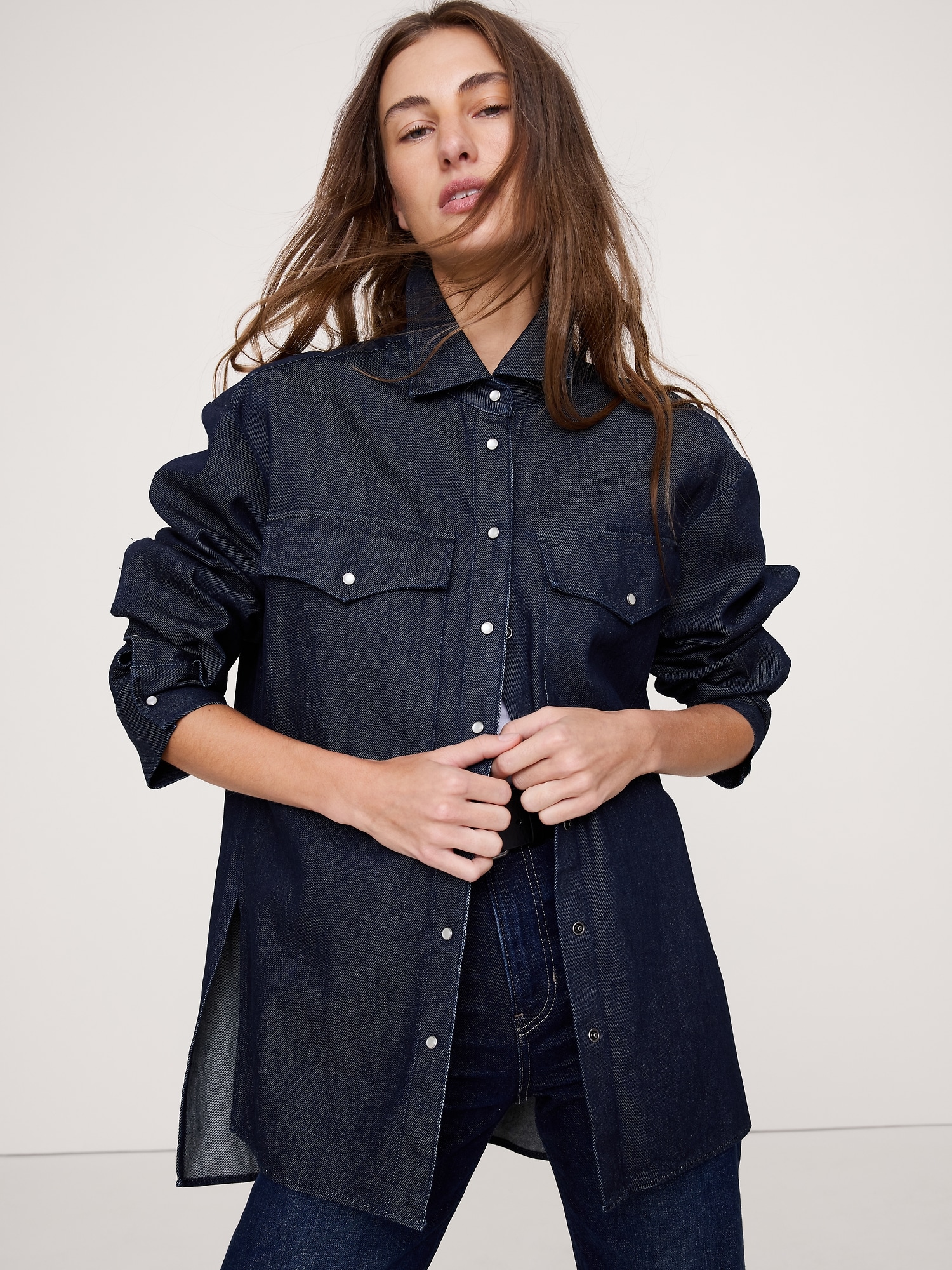 ULTRA-OVERSIZED DENIM SHIRT JACKET - Dark Wash