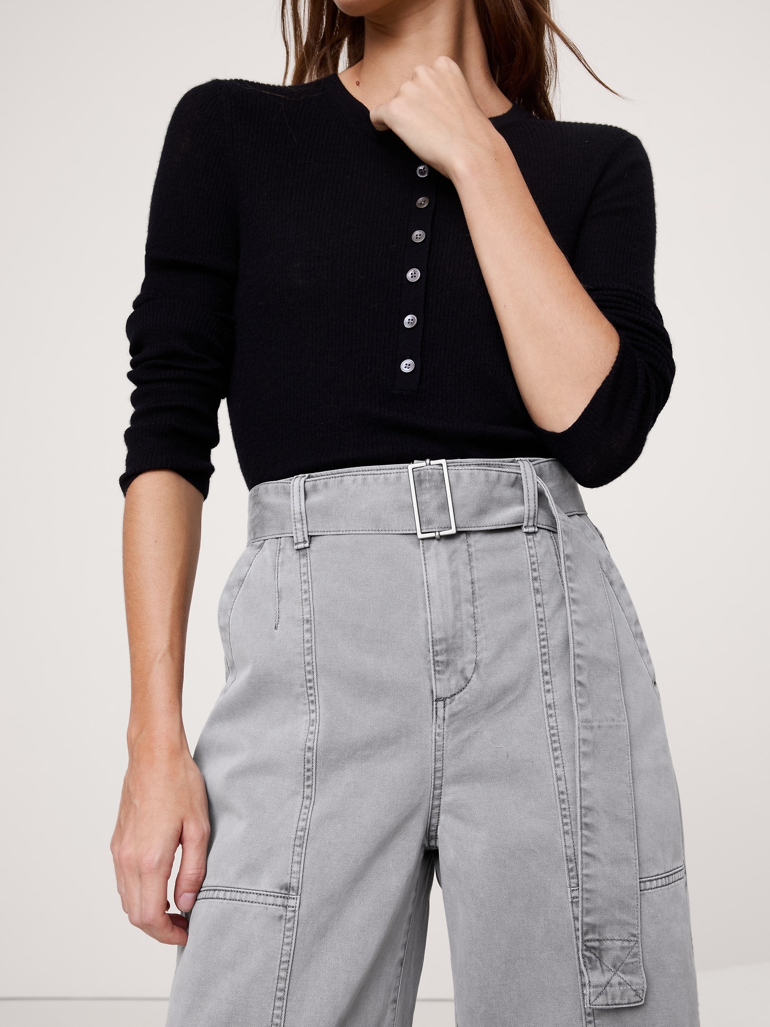 Image number 4 showing, HIGH-RISE WIDE-LEG UTILITY CROP PANT