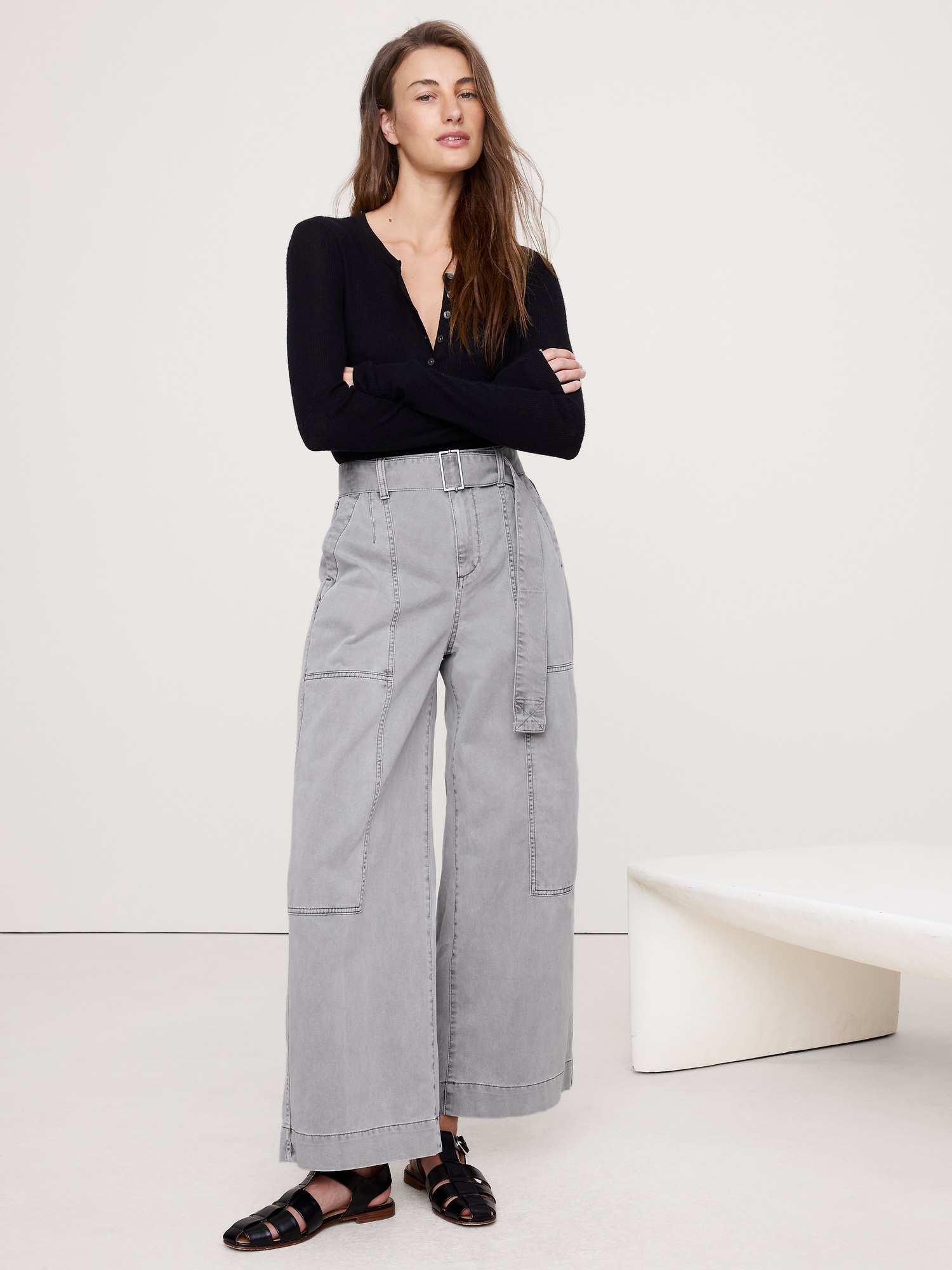 HIGH-RISE WIDE-LEG UTILITY CROP PANT - Medium Gray