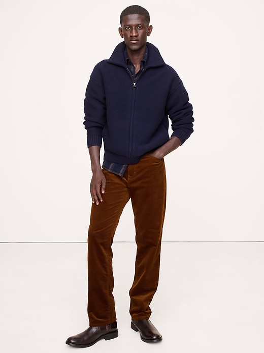 Straight Stretch-Corduroy Traveler Pant | Banana Republic